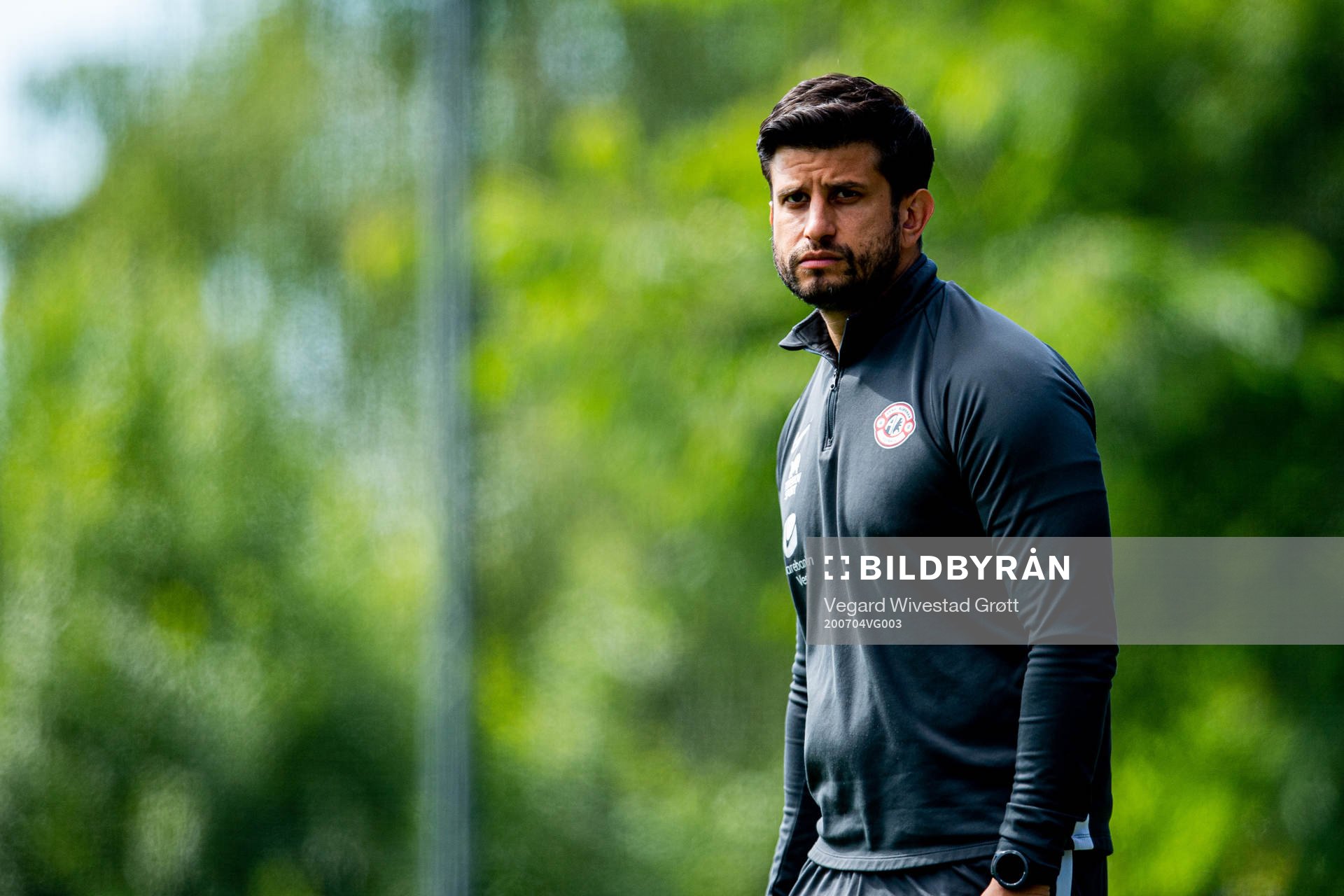 Remi Natvik, head coach of Arna-Bjørnar, ahead of the Toppserien football match between Røa and Arna-Bjørnar on July 4, 2020 in Oslo.