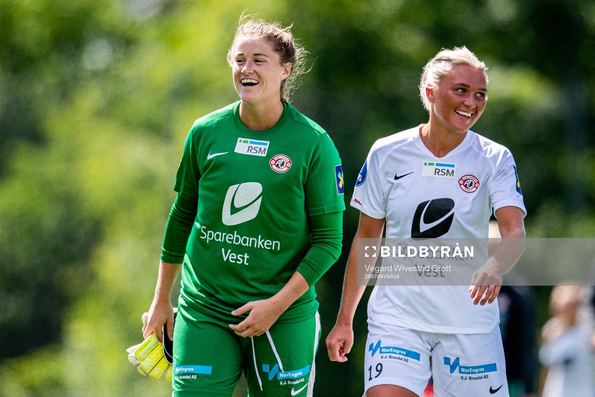 Goalkeeper Teagan Micah and Karoline Haugland of Arna-Bjørnar after the Toppserien football match between Røa and Arna-Bjørnar on July 4, 2020 in Oslo.