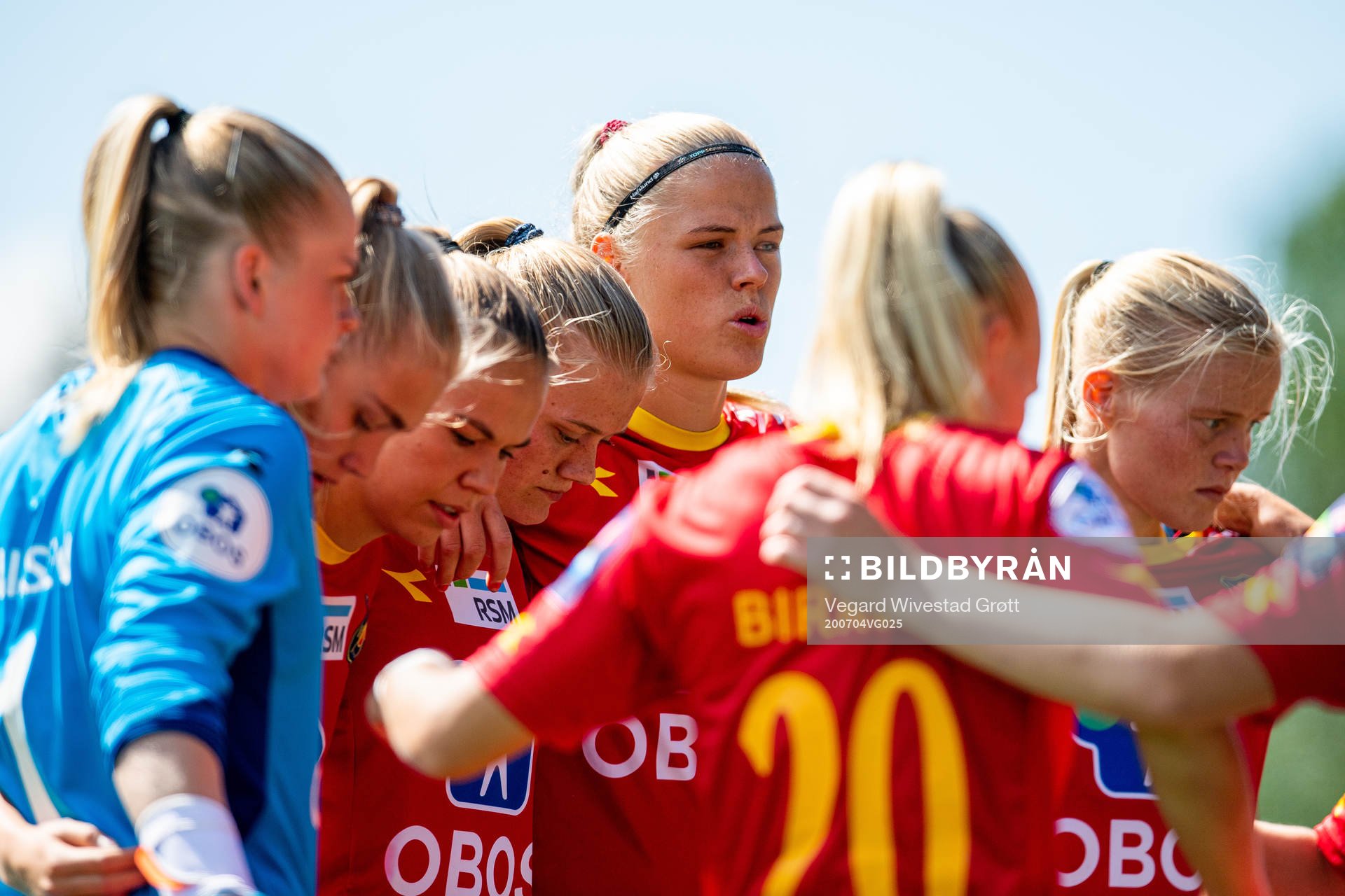Kamilla Aabel and teammates of Røa