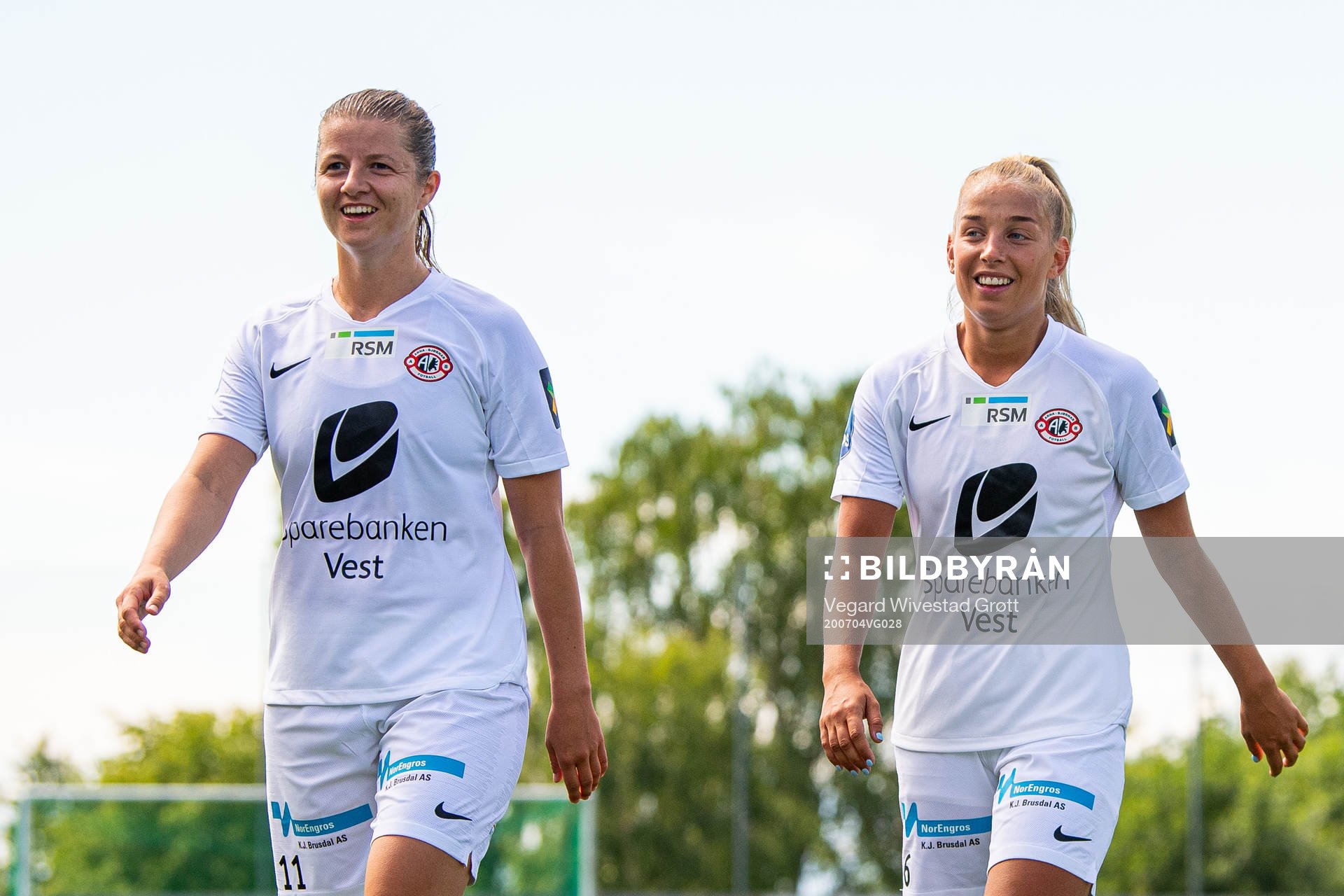 Åsne Takle Eide and Rikke Bogetveit Nygard of