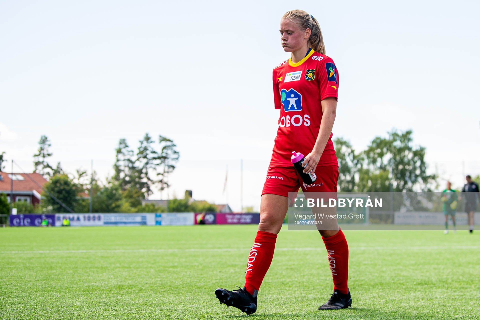 Mathilde Harviken of Røa looks dejected at half time