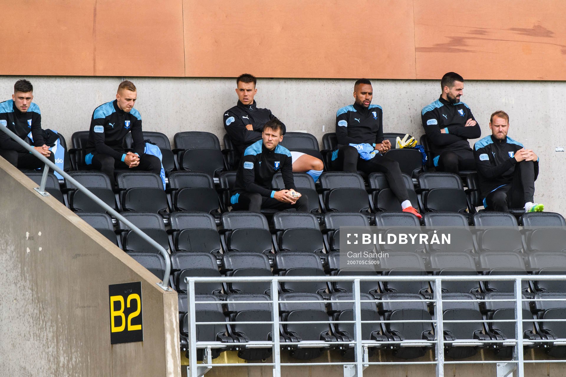 Malmö FFs Ola Toivonen på bänken mfl