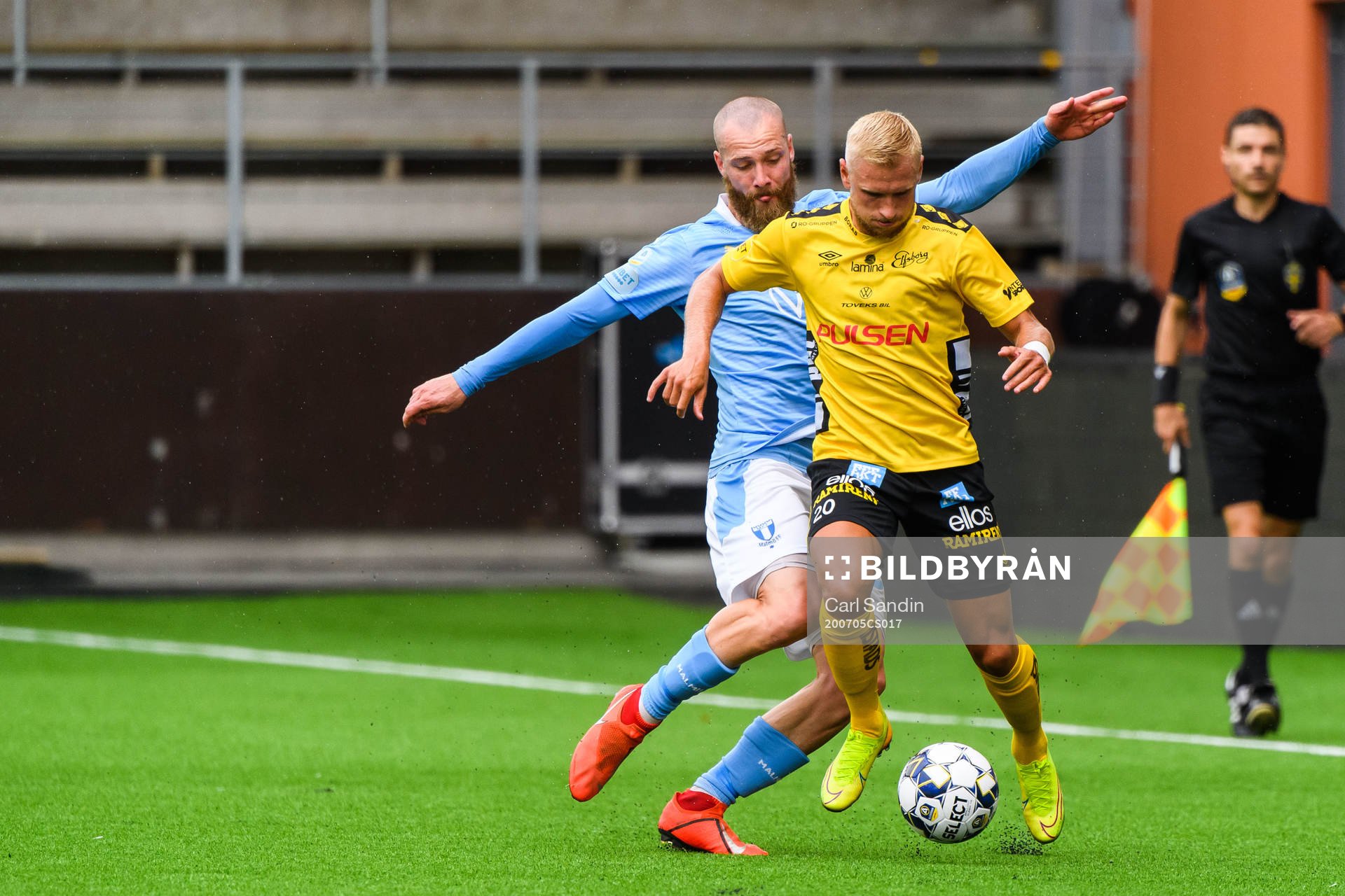 Malmö FFs Jo Inge Berget och Elfsborgs Simon Strand