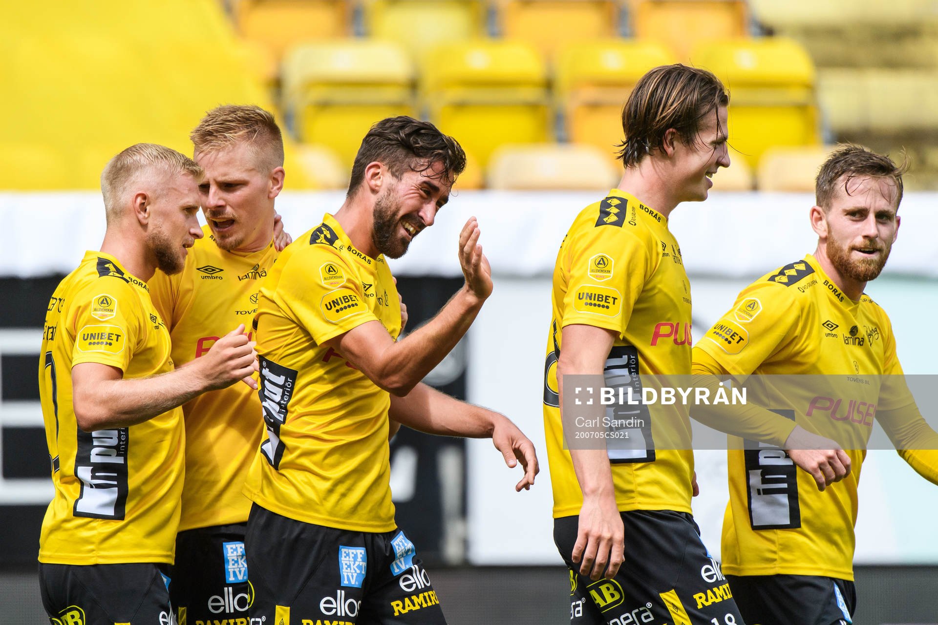 Elfsborgs Frederik Holst jublar efter 1-0 under fotbollsmatchen i Allsvenskan mellan Elfsborg och Malmö FF den 5 juli 2020 i Borås.