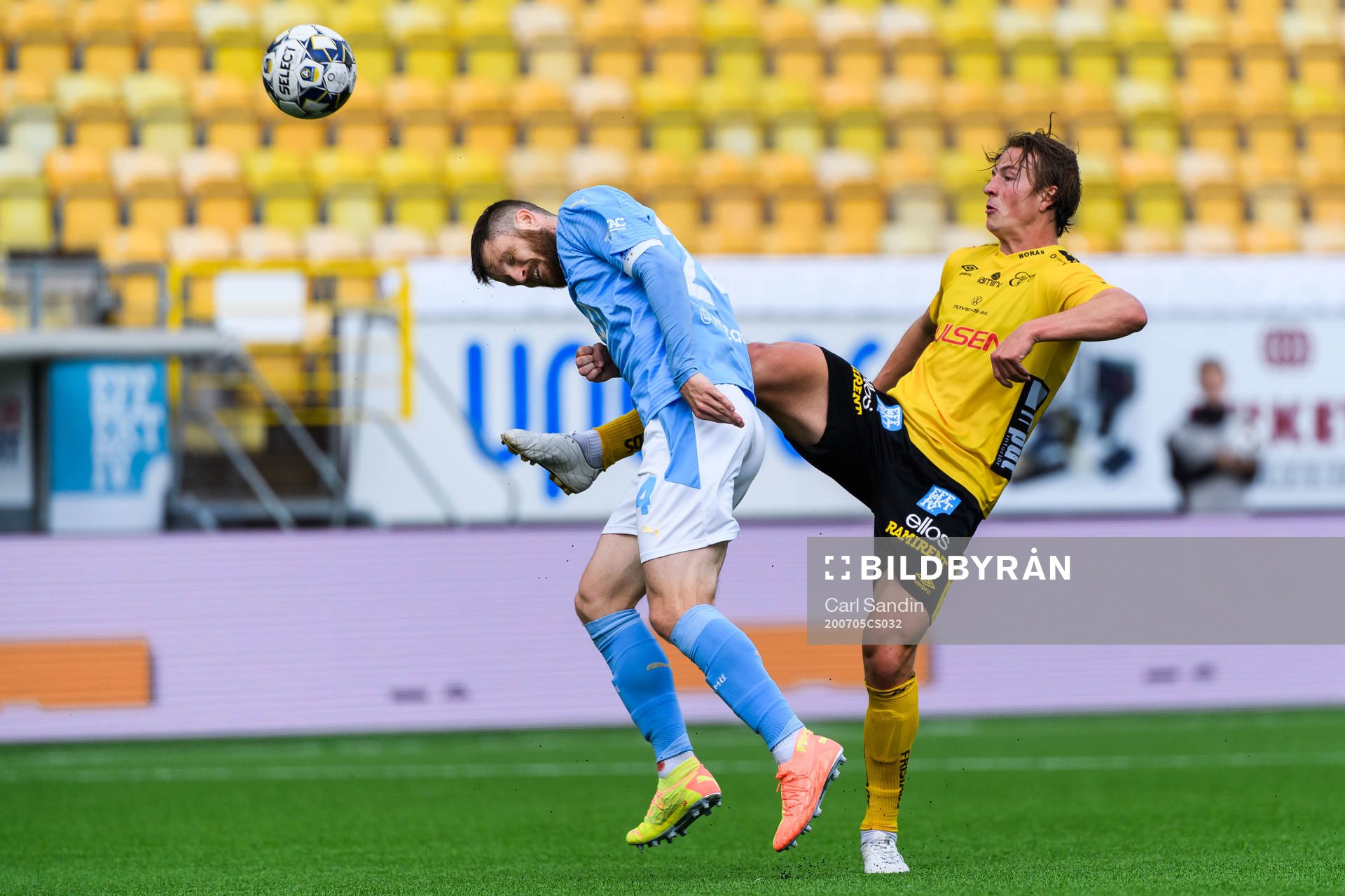 Malmö FFs Lasse Nielsen och Elfsborgs Simon Olsson