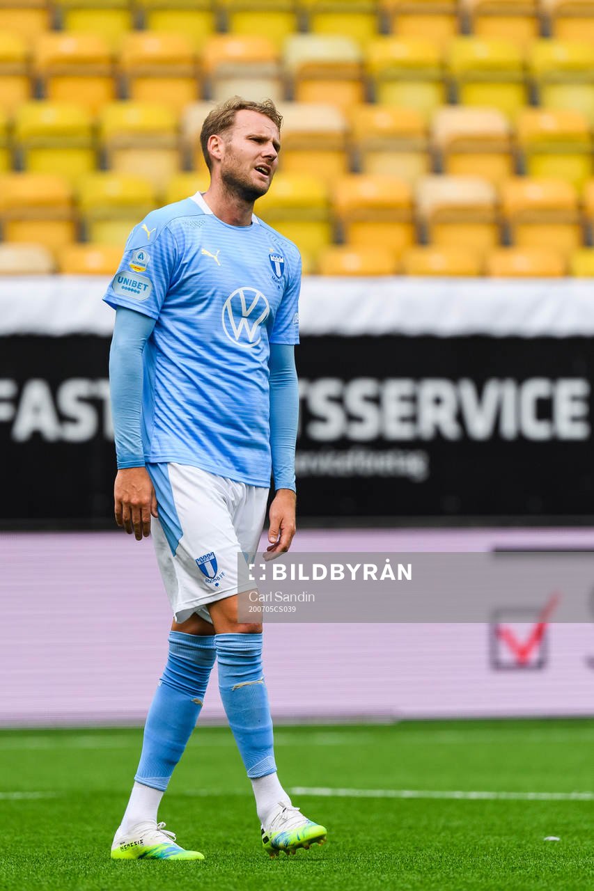 Malmö FFs Ola Toivonen deppar