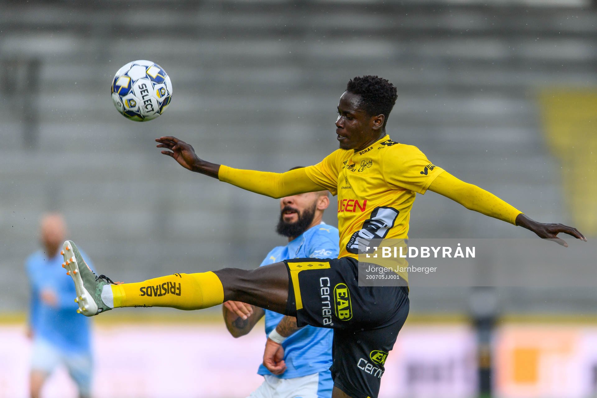 Elfsborgs Joseph Okumu och Malmö FFs Guillermo Molins