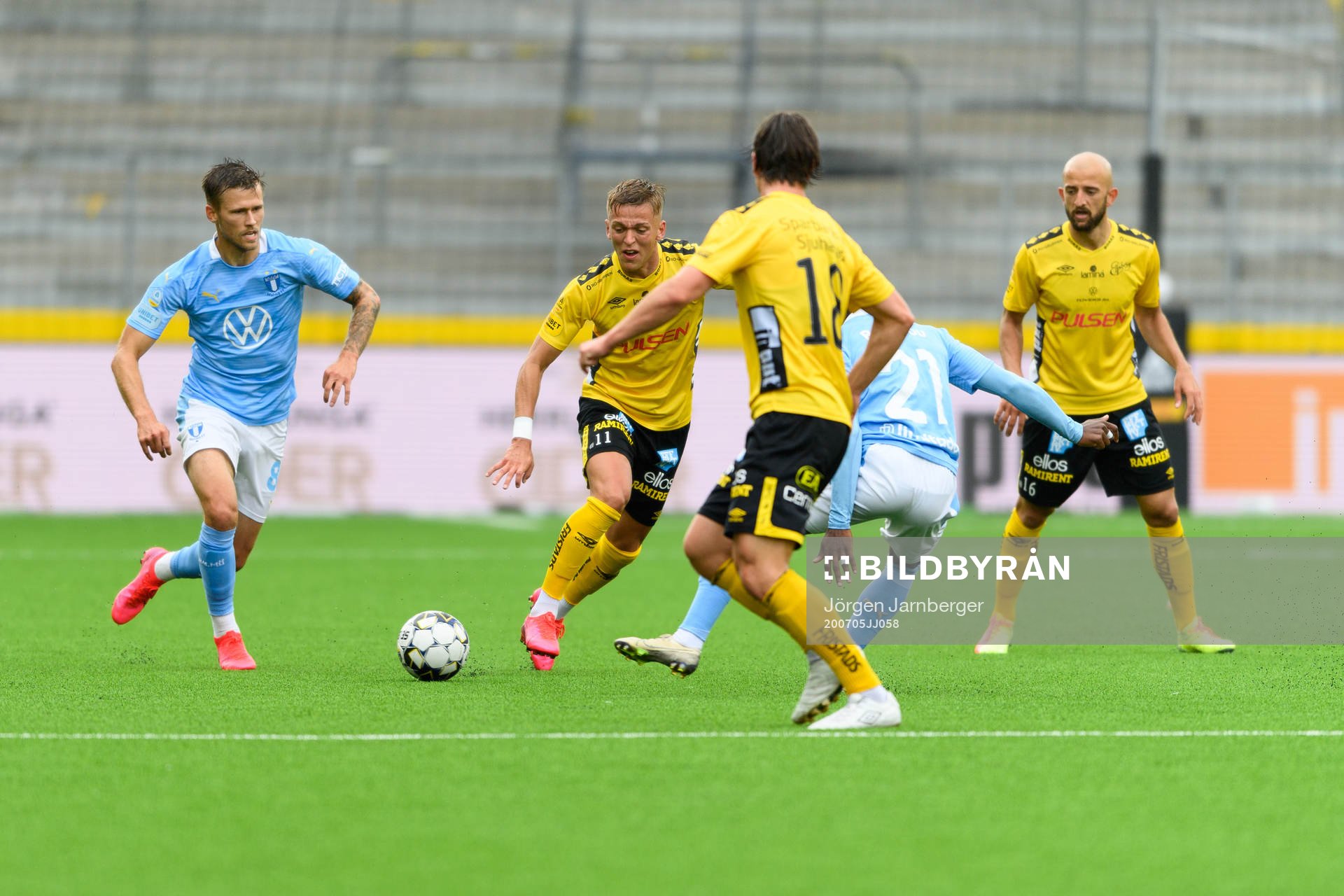 Malmö FFs Arnór Traustason och Elfsborgs Jesper Karlsson