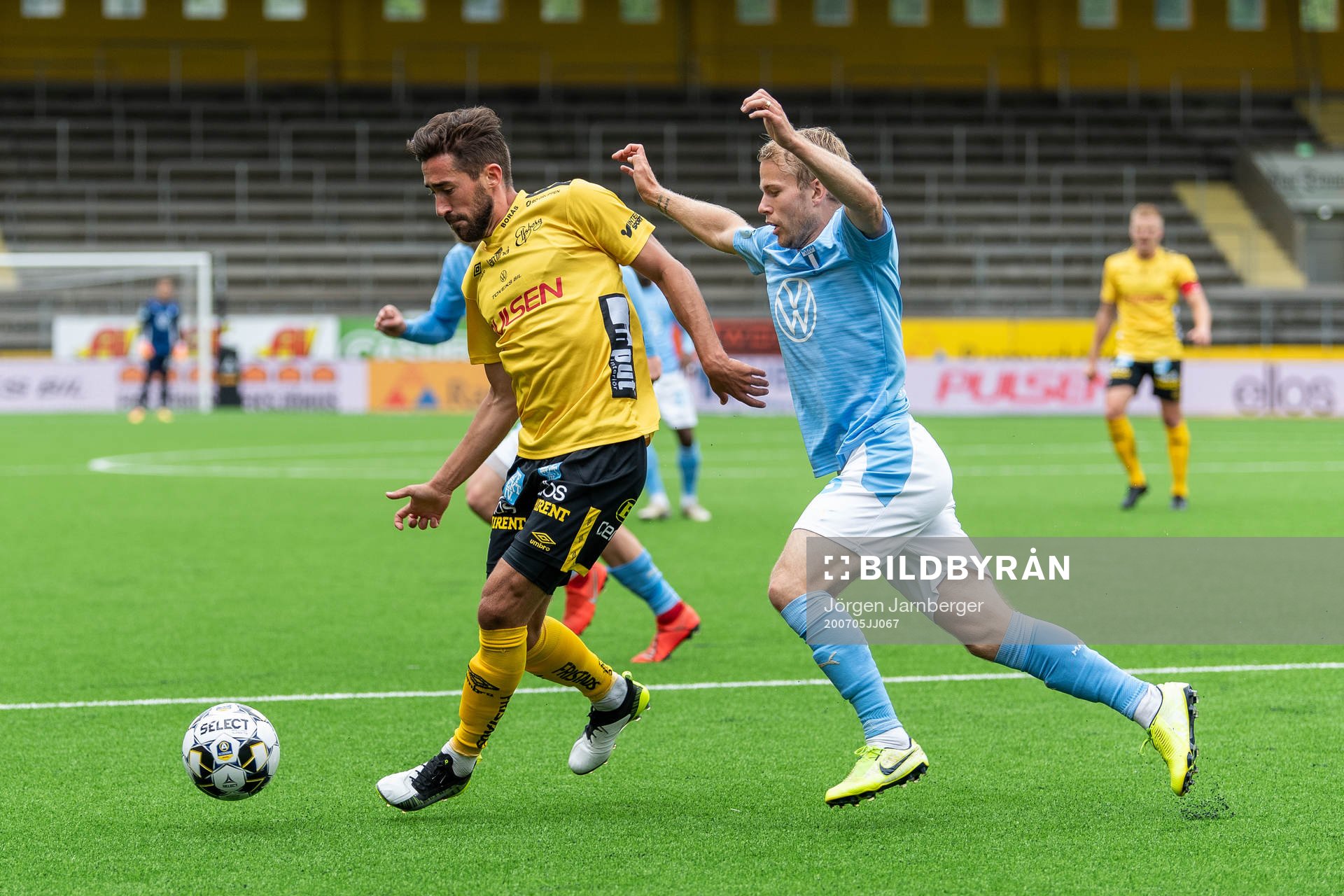 Elfsborgs Frederik Holst och Malmö FFs Oscar Lewicki