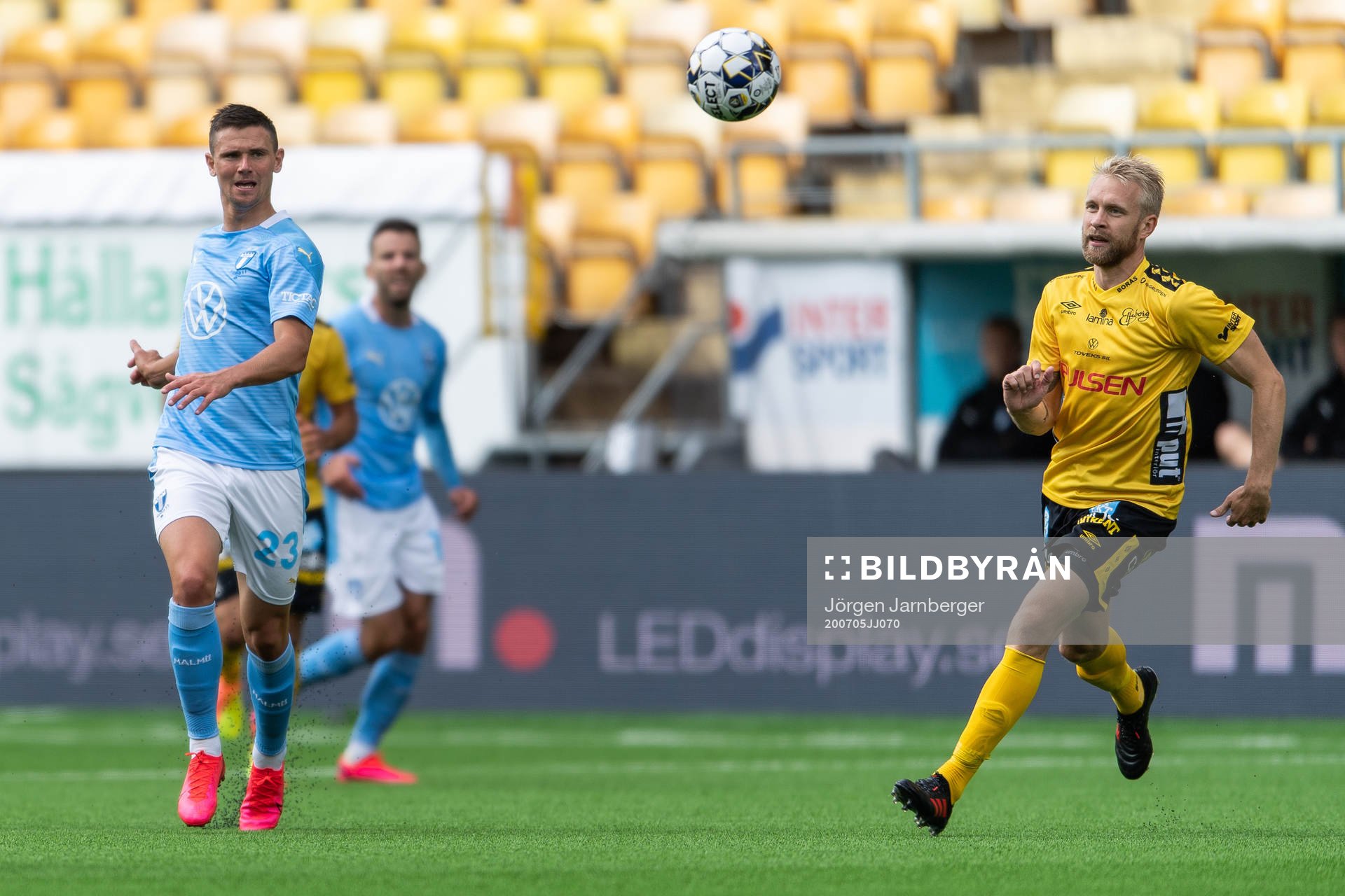 Malmö FFs Marcus Antonsson och Elfsborgs Johan Larsson