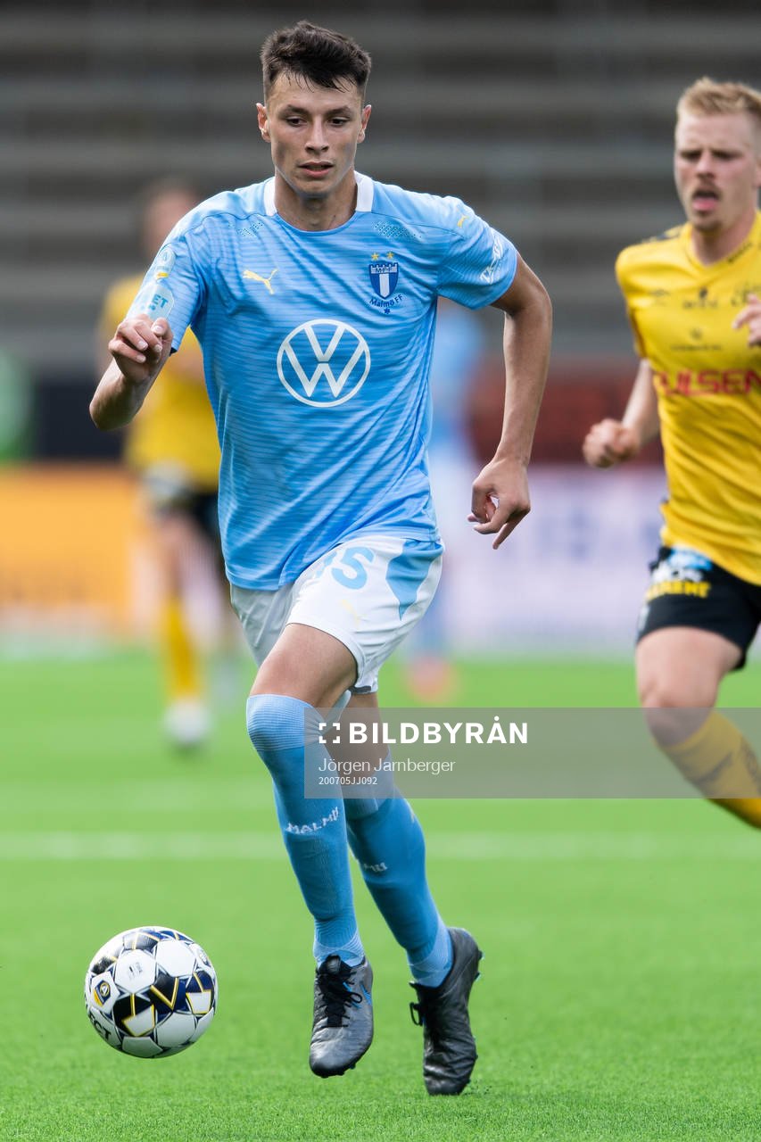 Malmö FFs Anel Ahmedhodzic