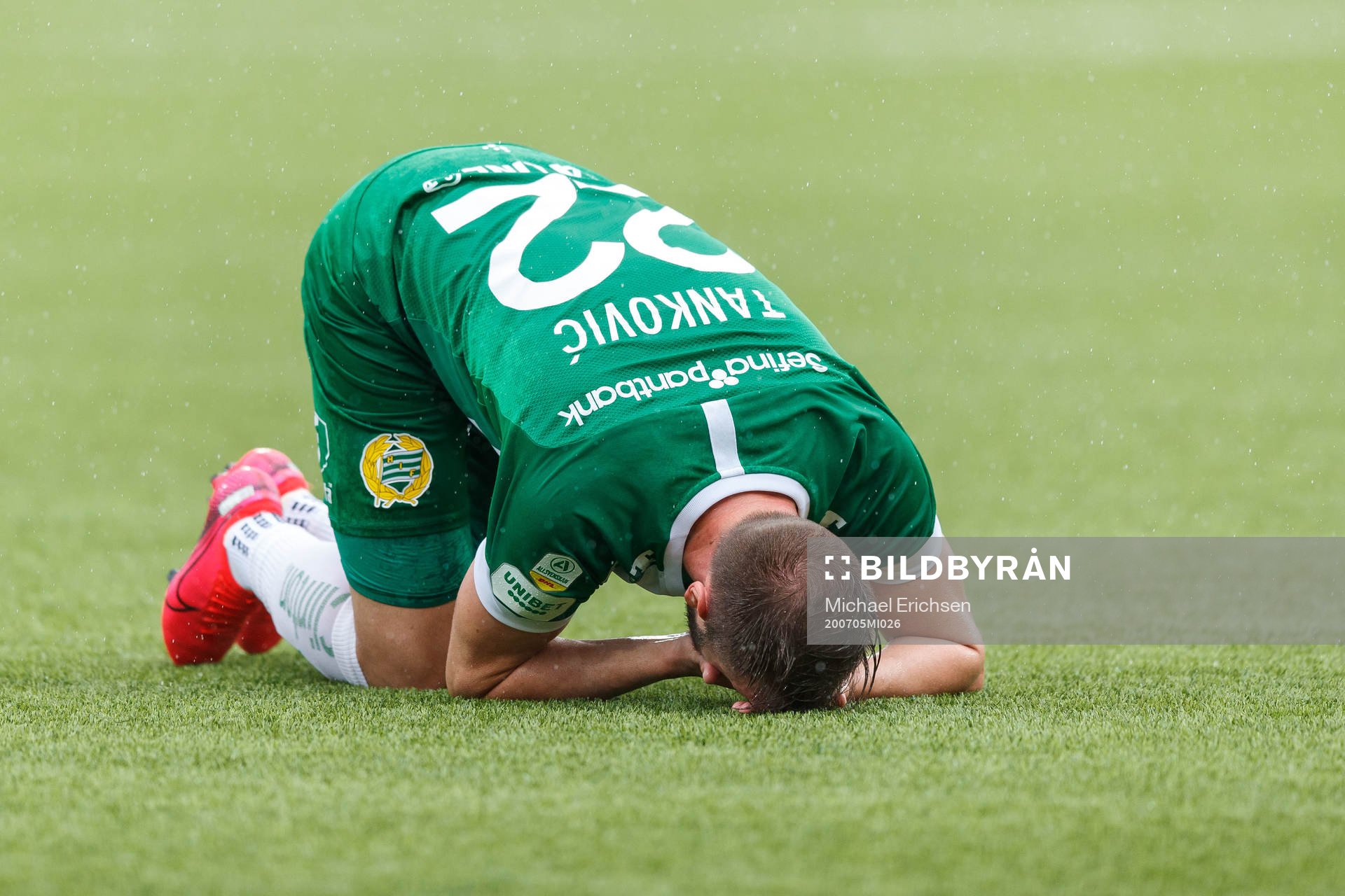 Hammarbys Muamer Tankovic har ont