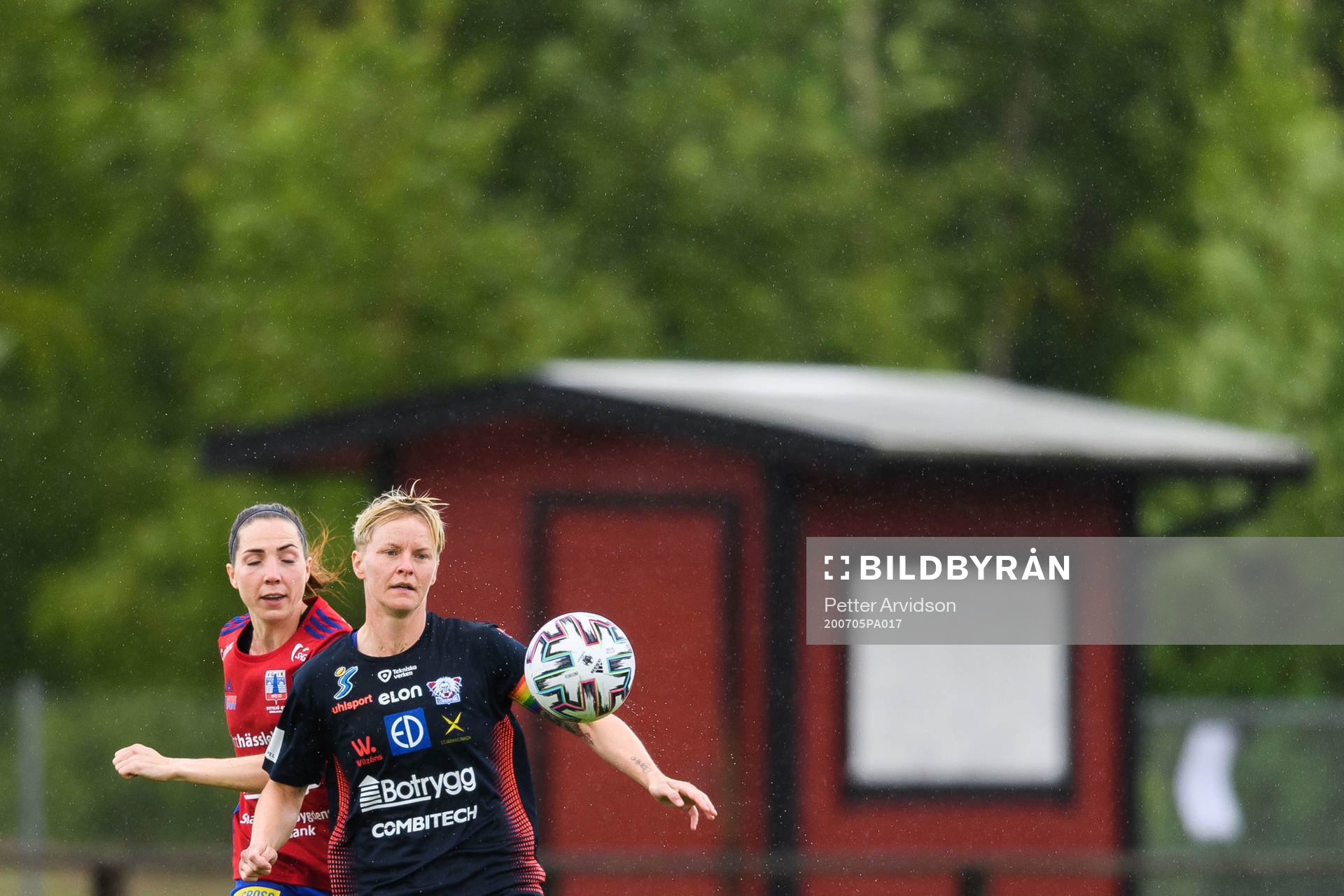 Vittsjös Clara Markstedt och Linköpings Nilla Fischer