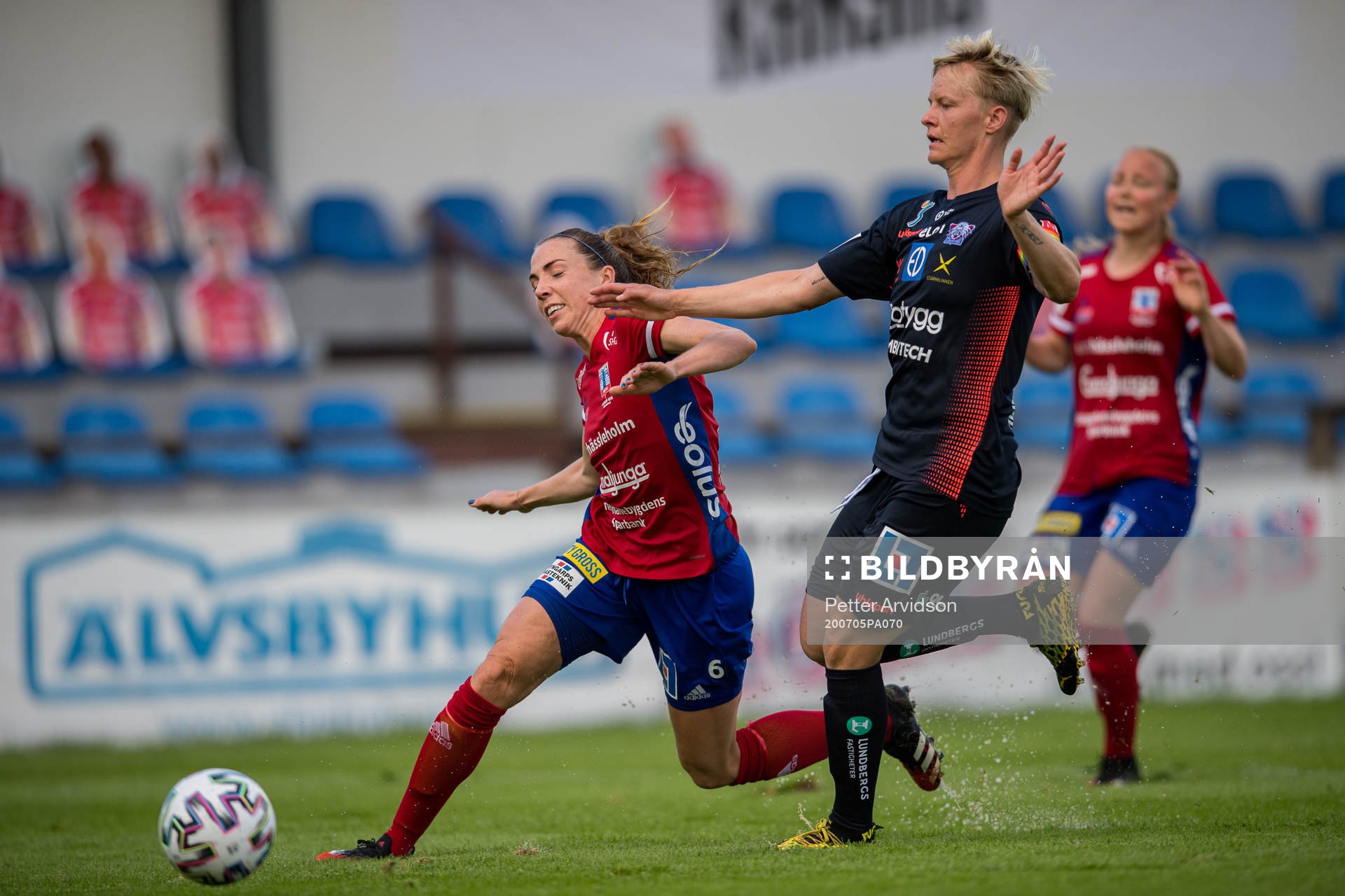 Vittsjös Clara Markstedt och Linköpings Nilla Fischer