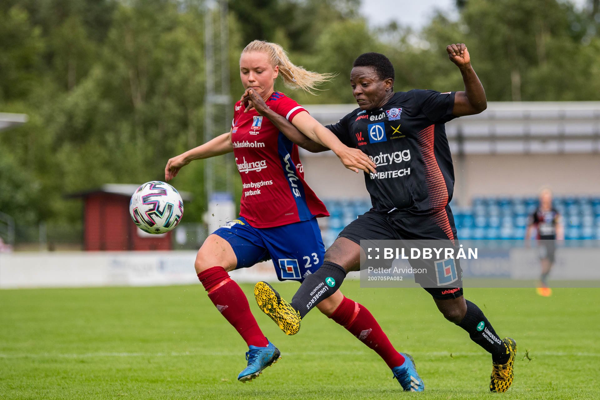 Vittsjös Kajsa Lind och Linköpings Orji Ebere