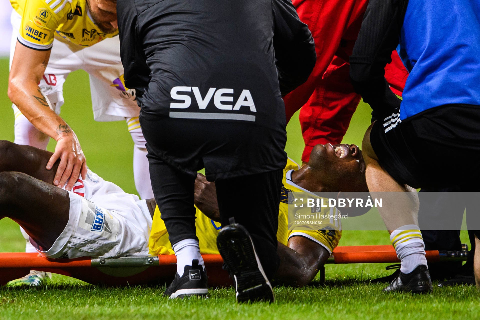 Falkenbergs Nsima Peter har ont