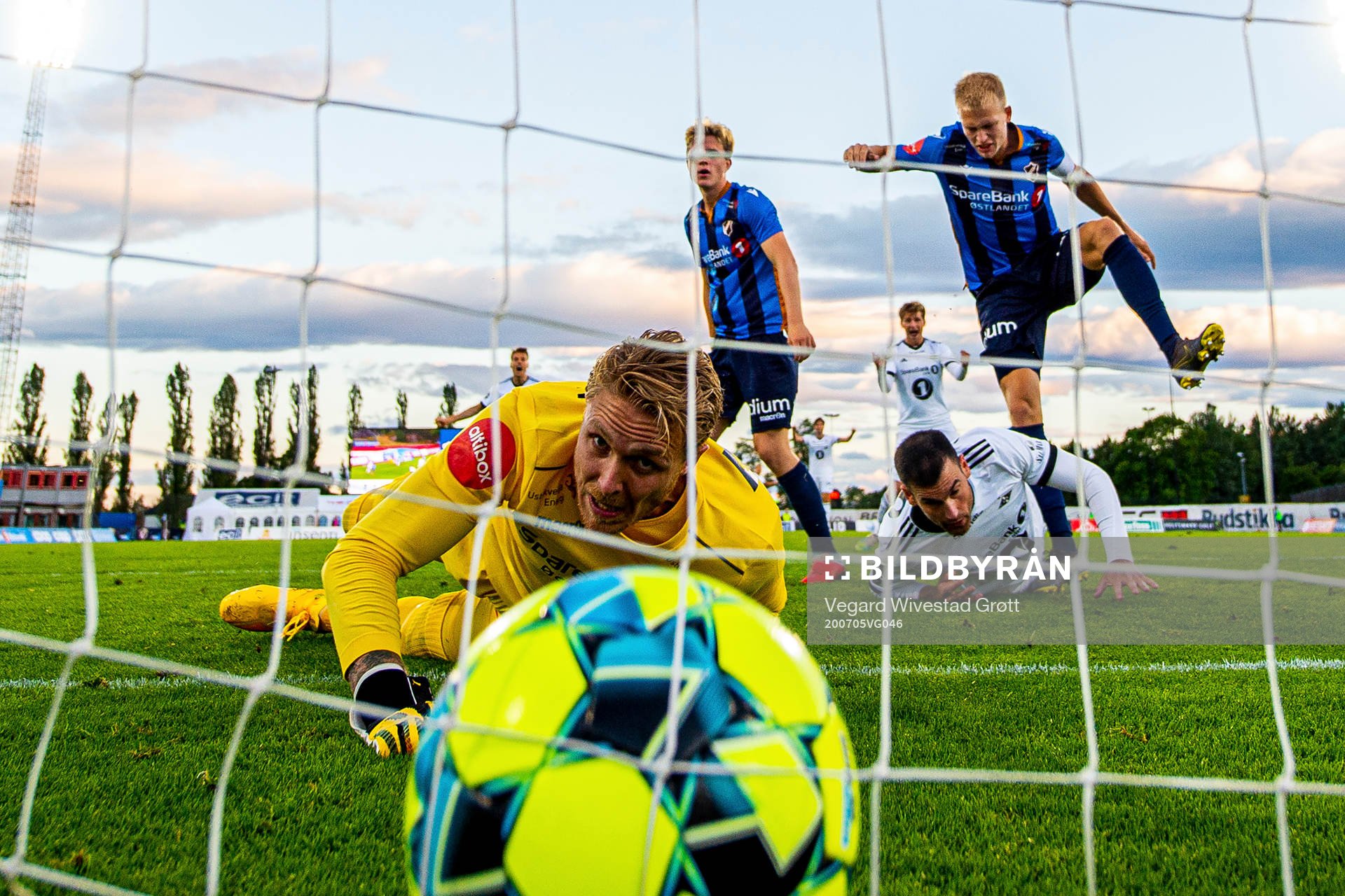Dino Islamovic of Rosenborg scores the 0-2 goal behind