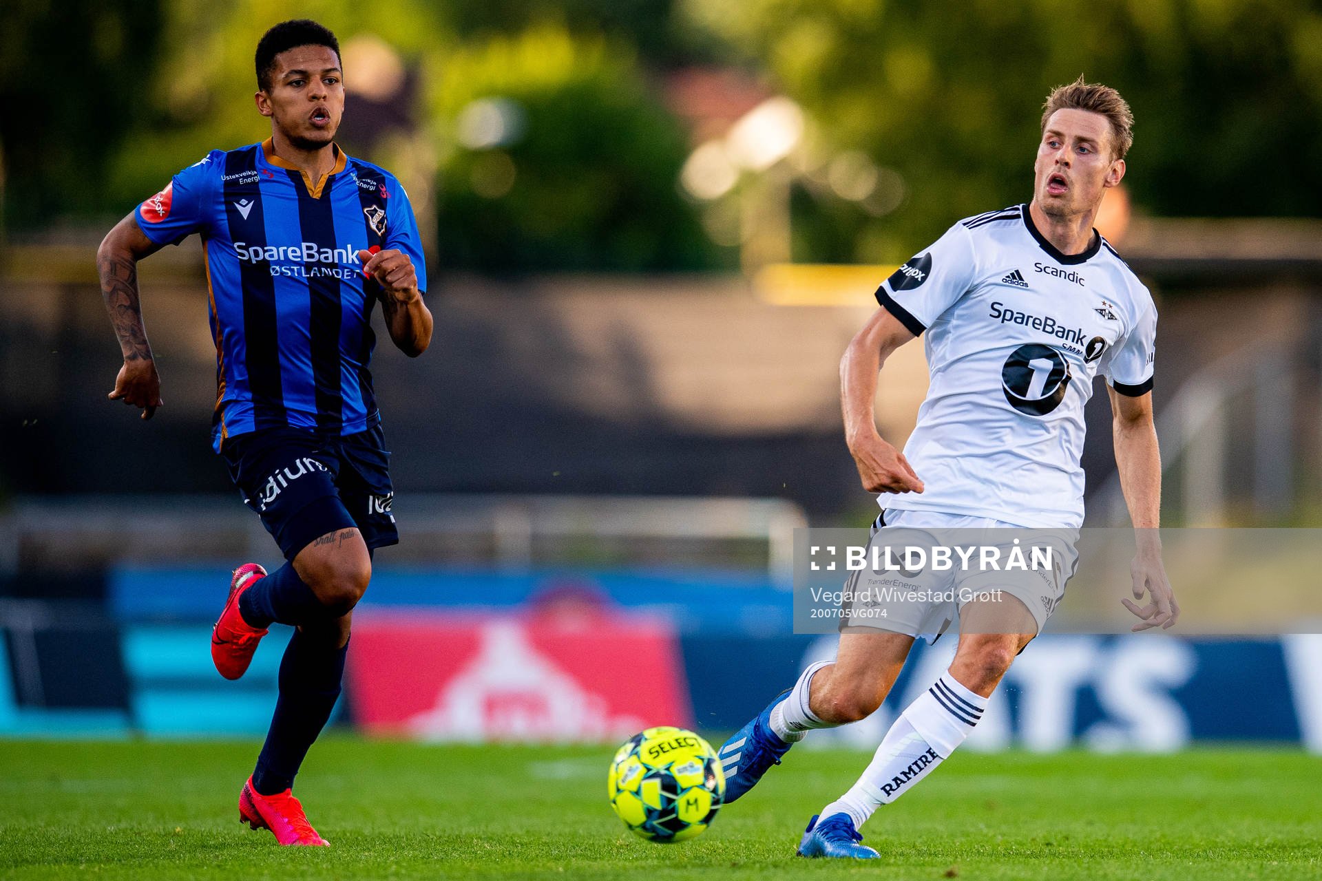 Romain Gall of Stabæk and Kristoffer Zachariassen of