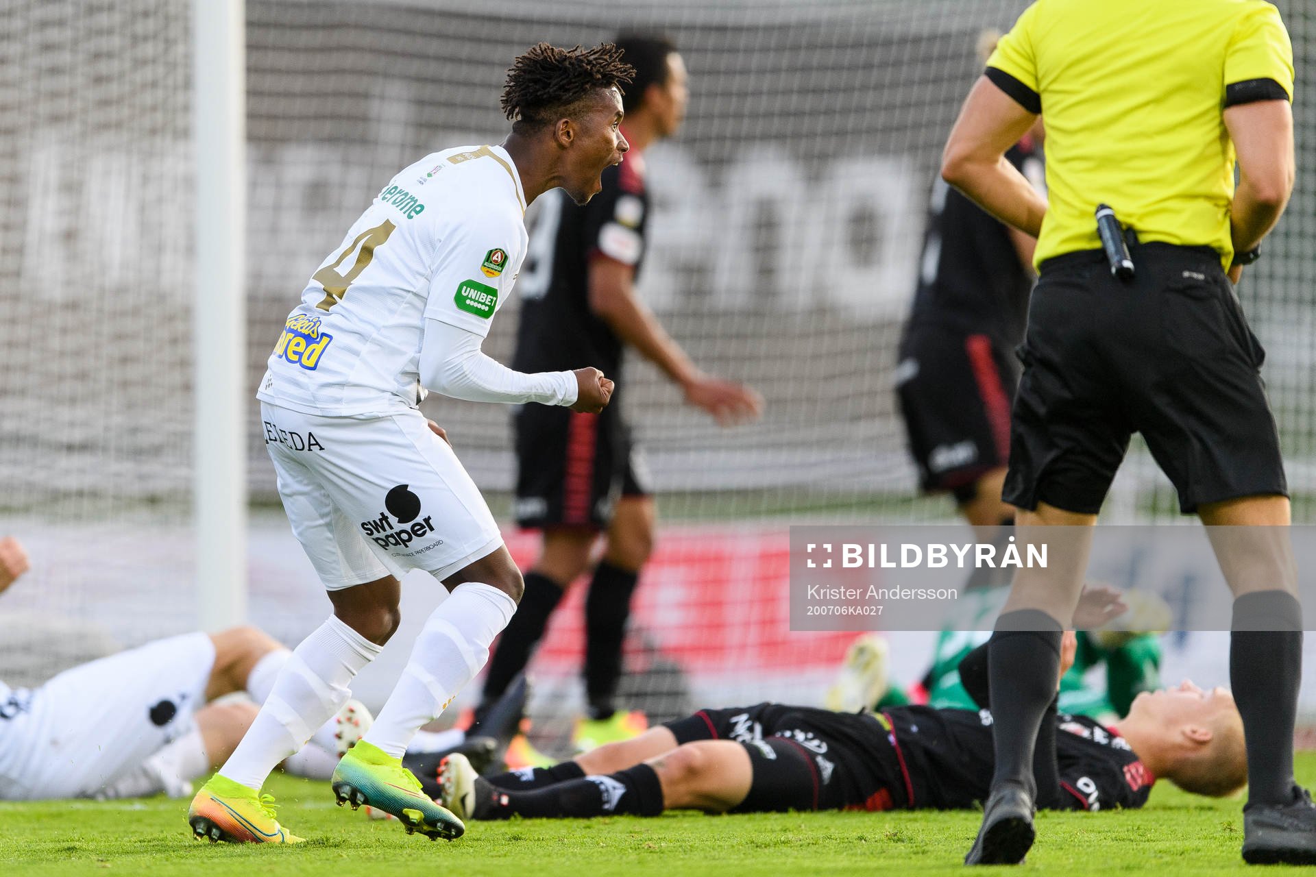 Varbergs Adama Fofana jublar