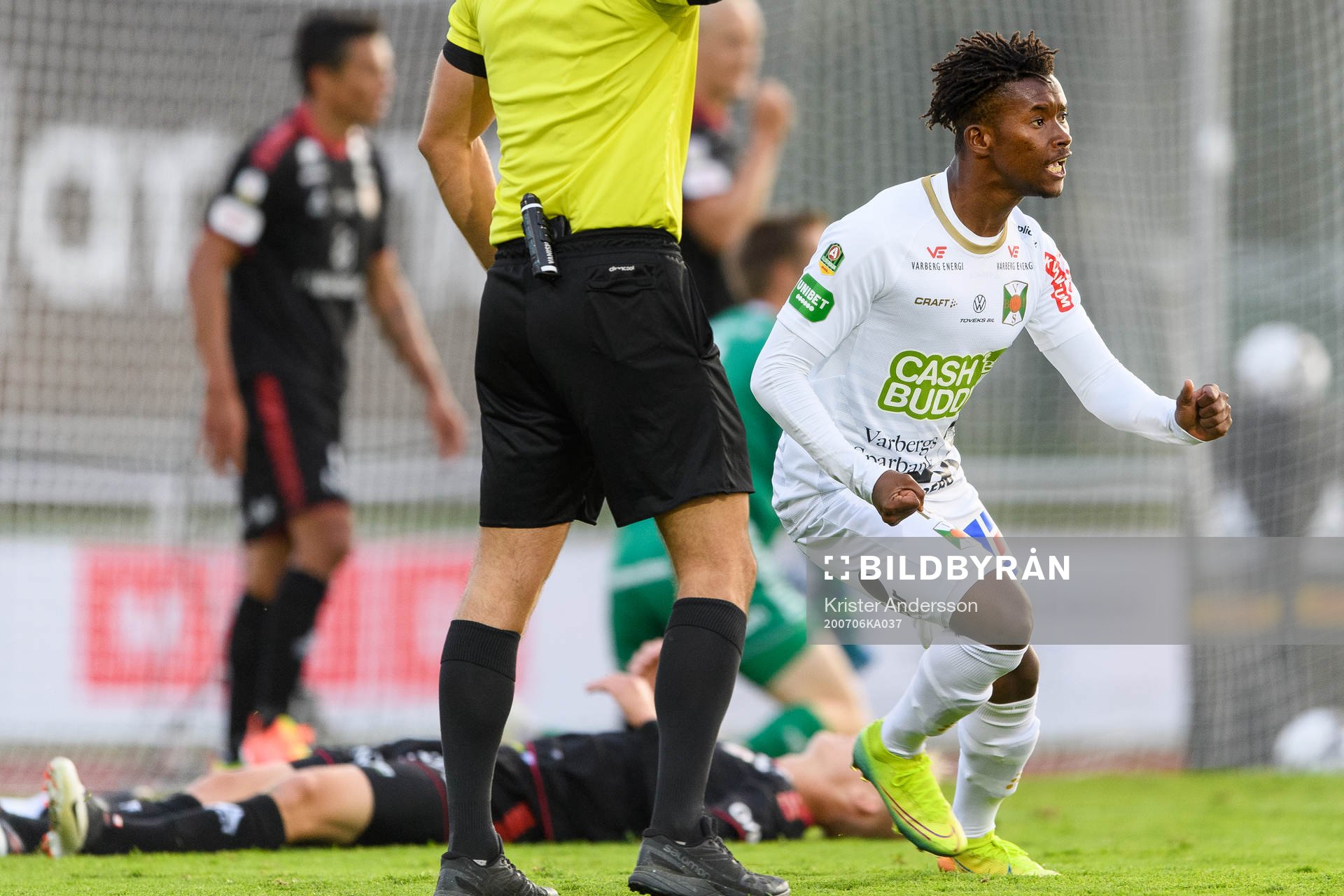 Varbergs Adama Fofana jublar