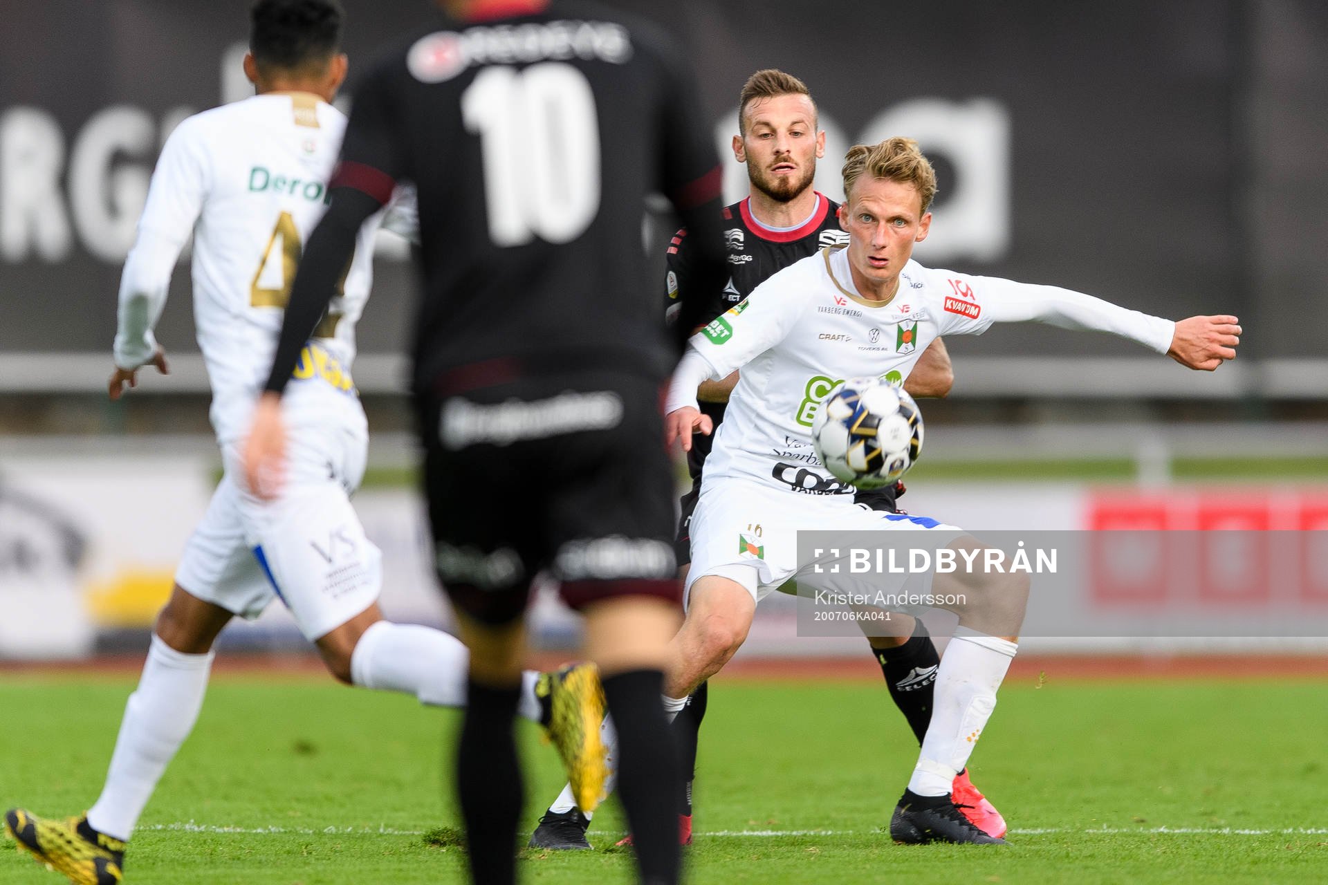 Kalmars Fidan Aliti och Varbergs Alexander Johansson