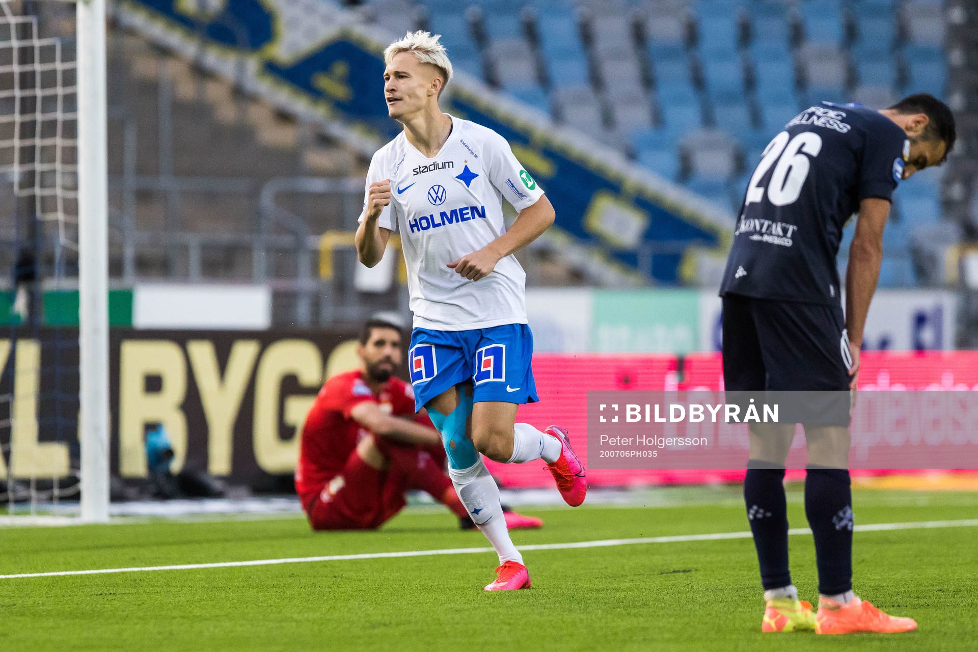 IFK Norrköpings Pontus Almqvist jublar