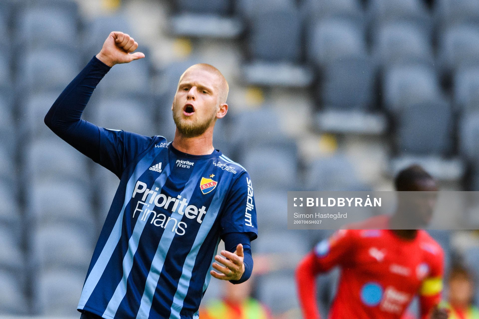 Djurgårdens Kalle Holmberg deppar