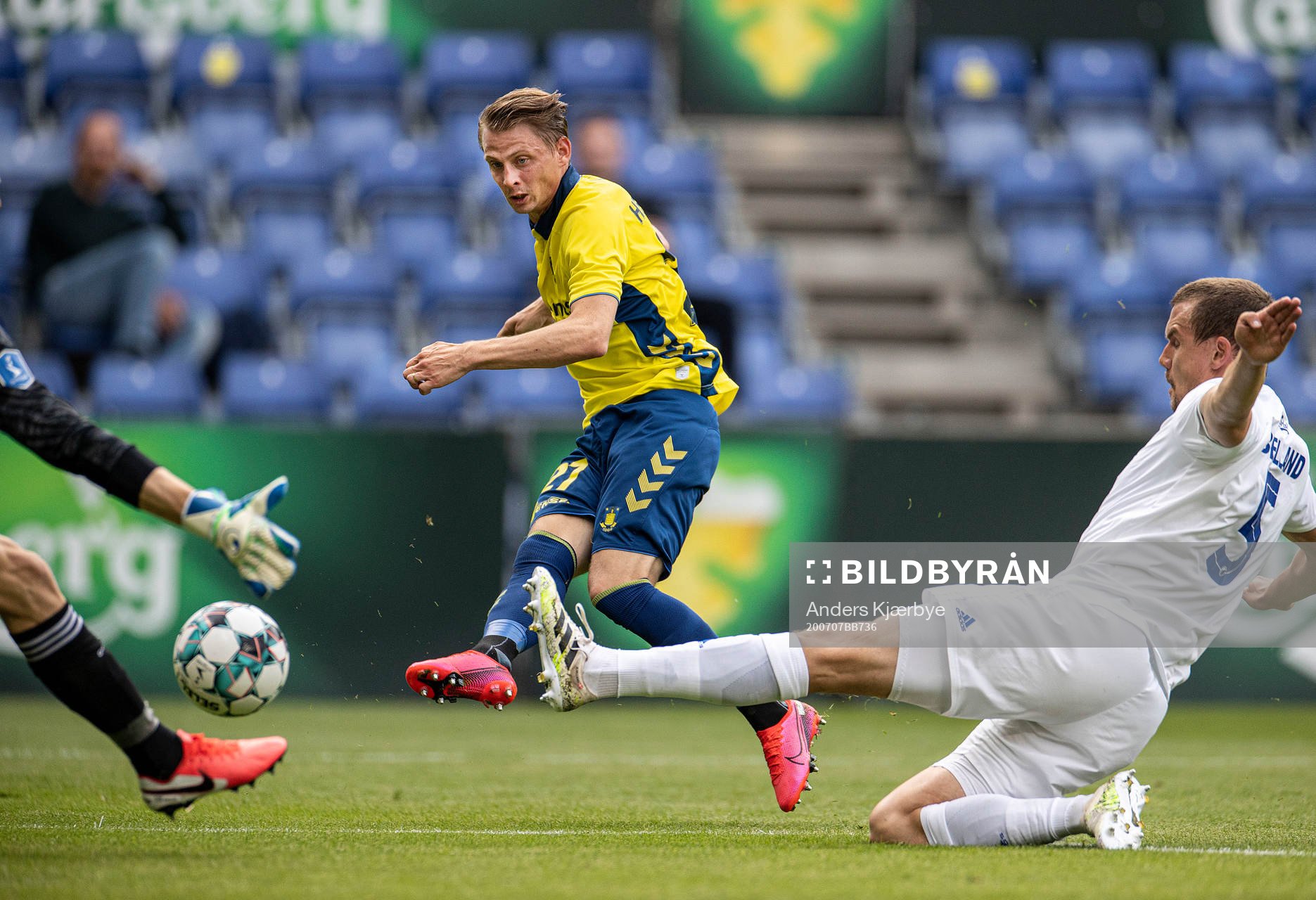 [DK=20200621: Simon Hedlund (27), Brøndby IF og Andreas