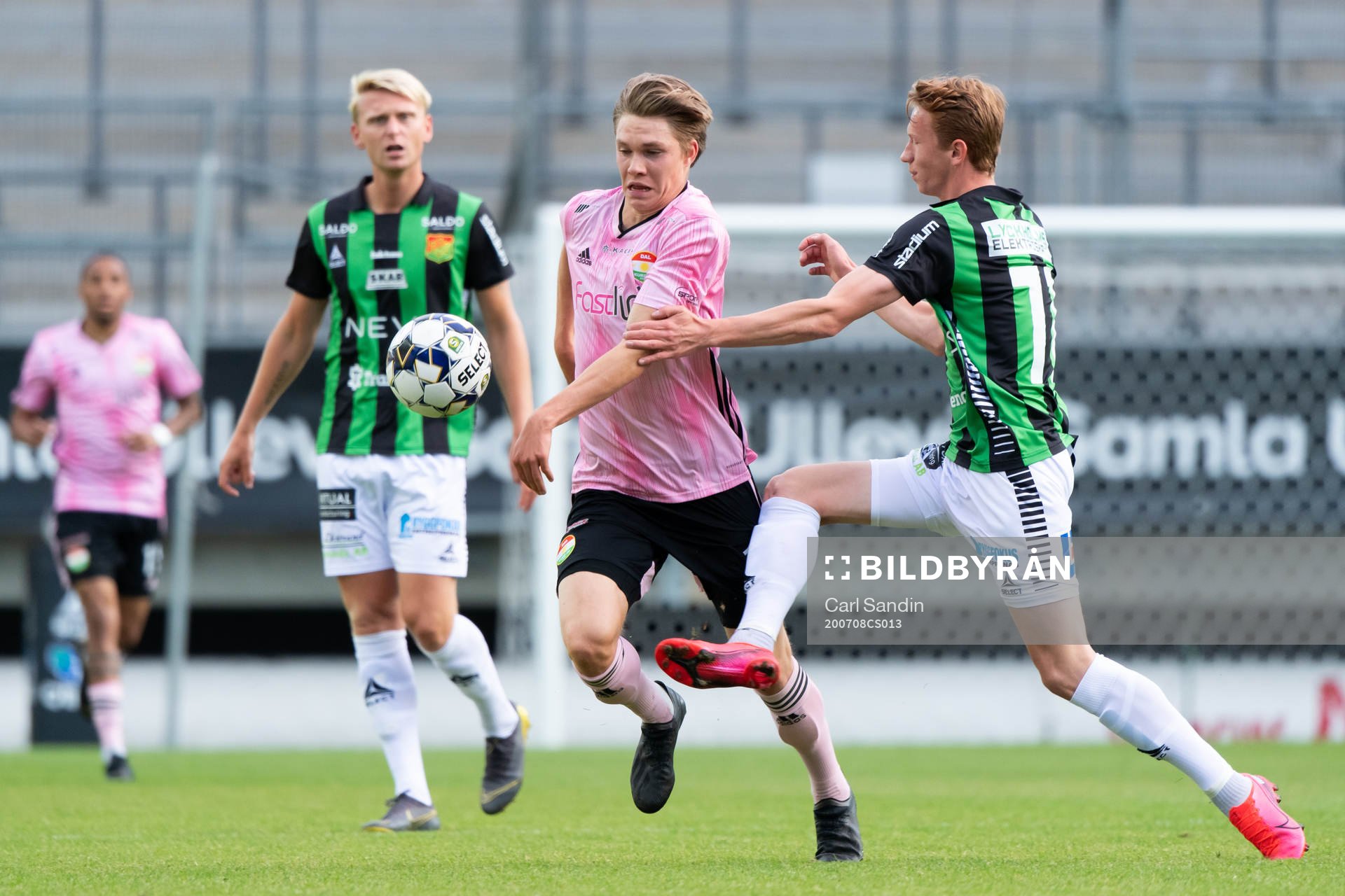 Dalkurds Gustav Berggren och GAIS Julius Lindberg
