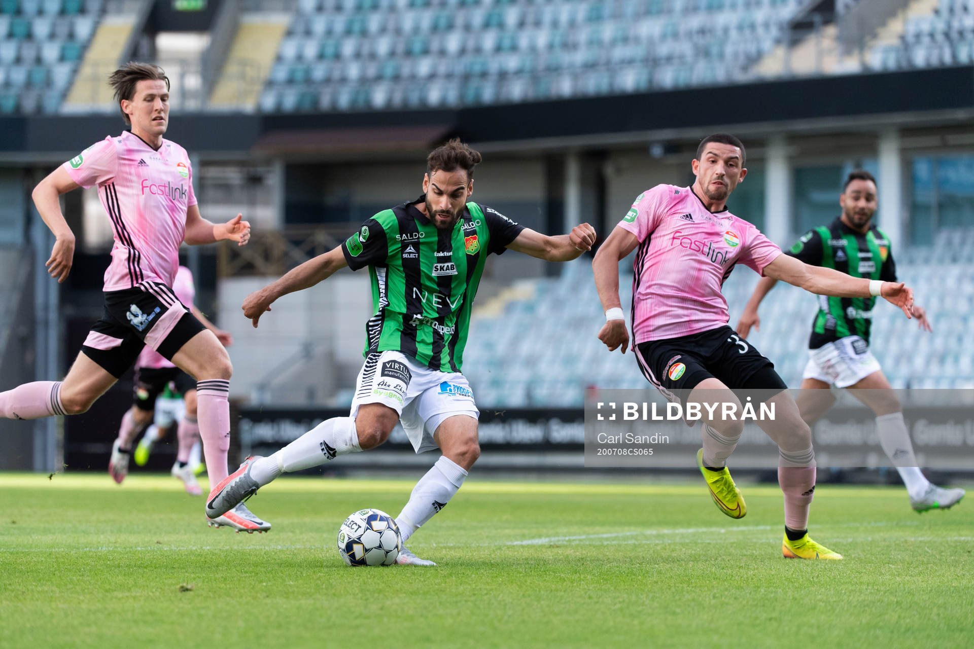 GAIS Mervan Celik och Dalkurds Irfan Jasarevic