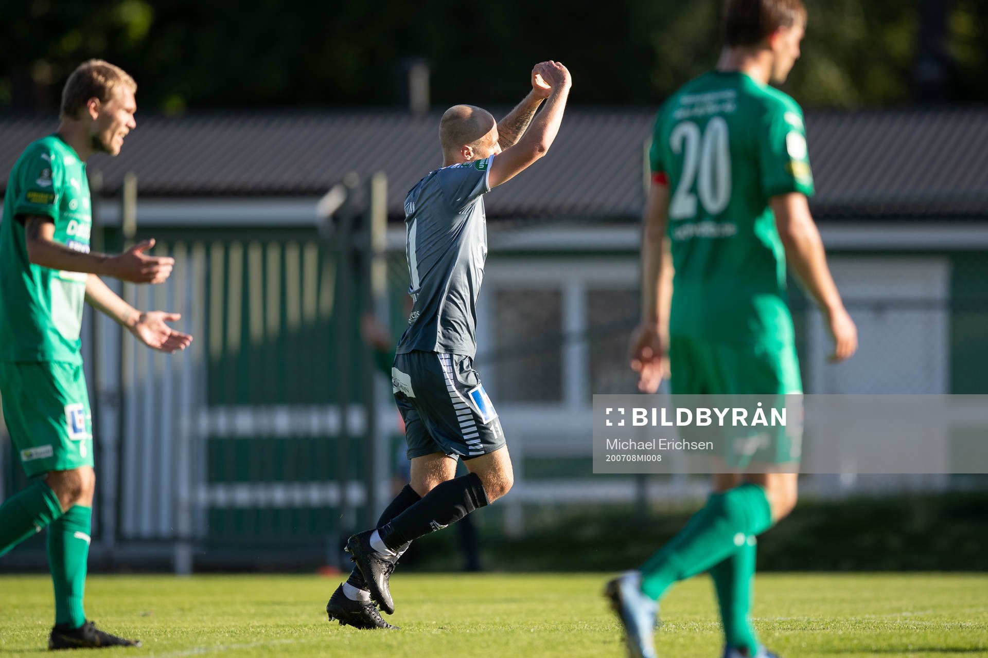 Brages Anton Lundin jublar efter sitt andra mål till 0-2 under fotbollsmatchen i Superettan mellan Ljungskile och Brage den 8 juli 2020 i Ljungskile.