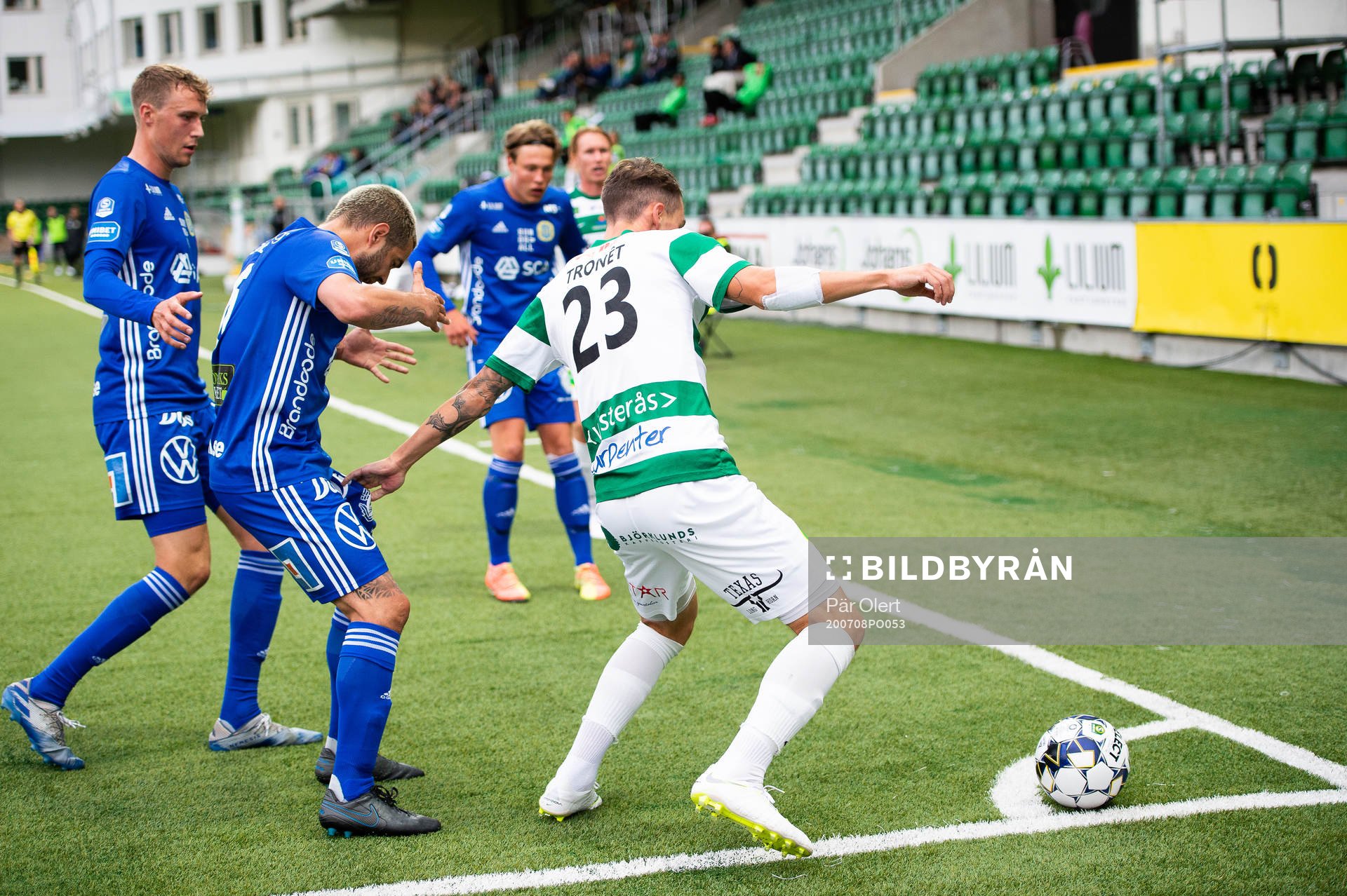 Västerås Filip Tronet och Sundsvalls Juan José Ciercoles