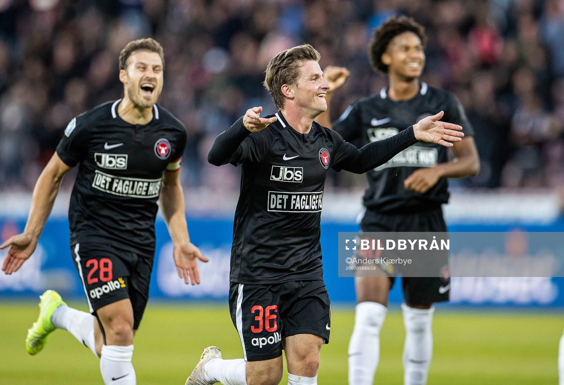  [DK=20200709: Anders Dreyer (36), FC Midtjylland, jubler efter målet til 2-1]