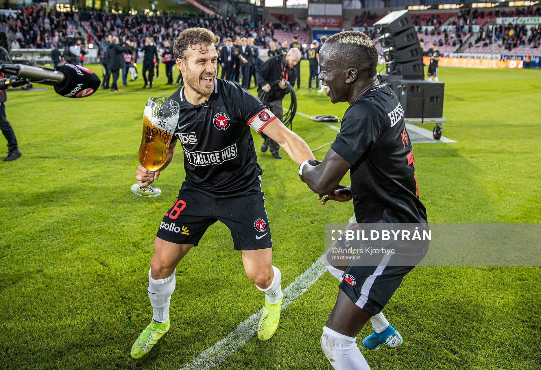 [DK=20200709: Erik Sviatchenko (28), FC Midtjylland og Awer