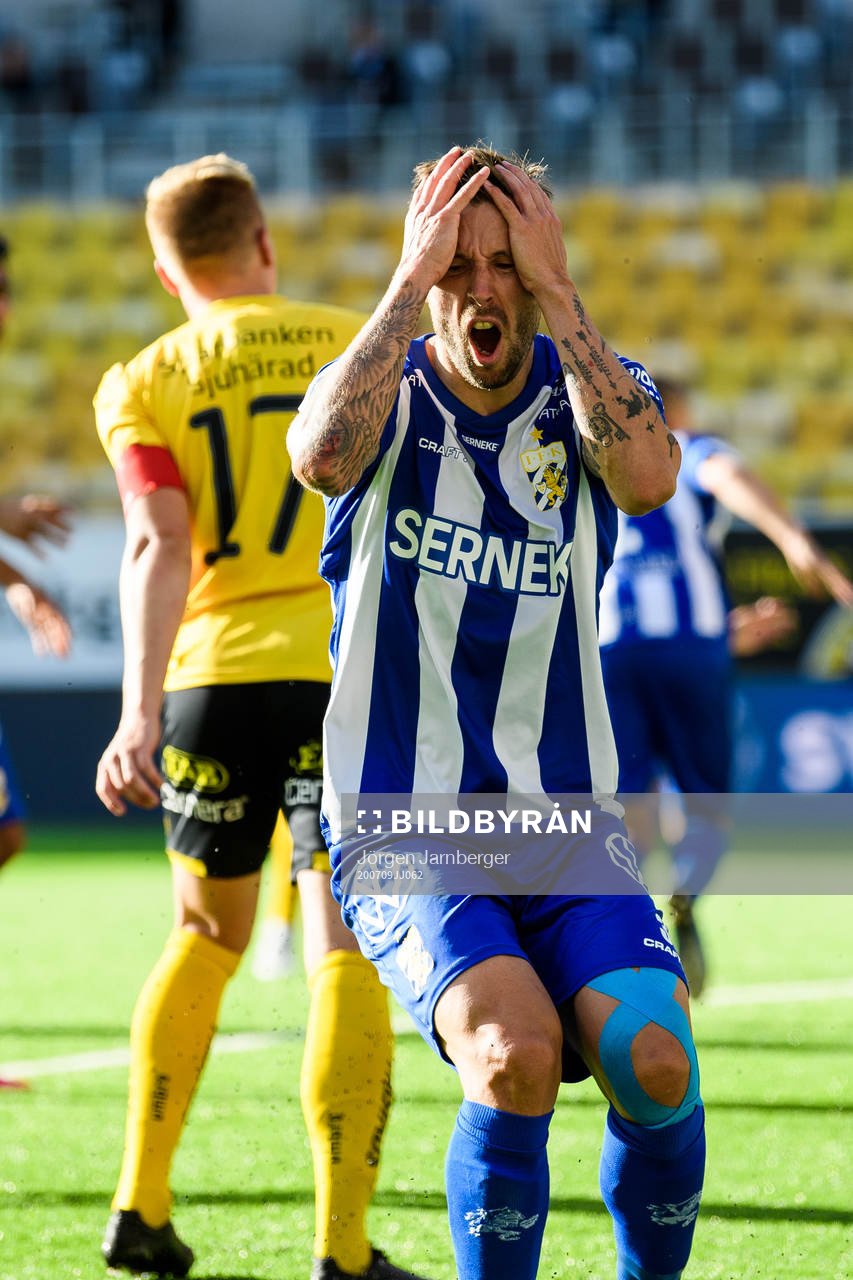 IFK Göteborgs Mattias Bjärsmyr deppar