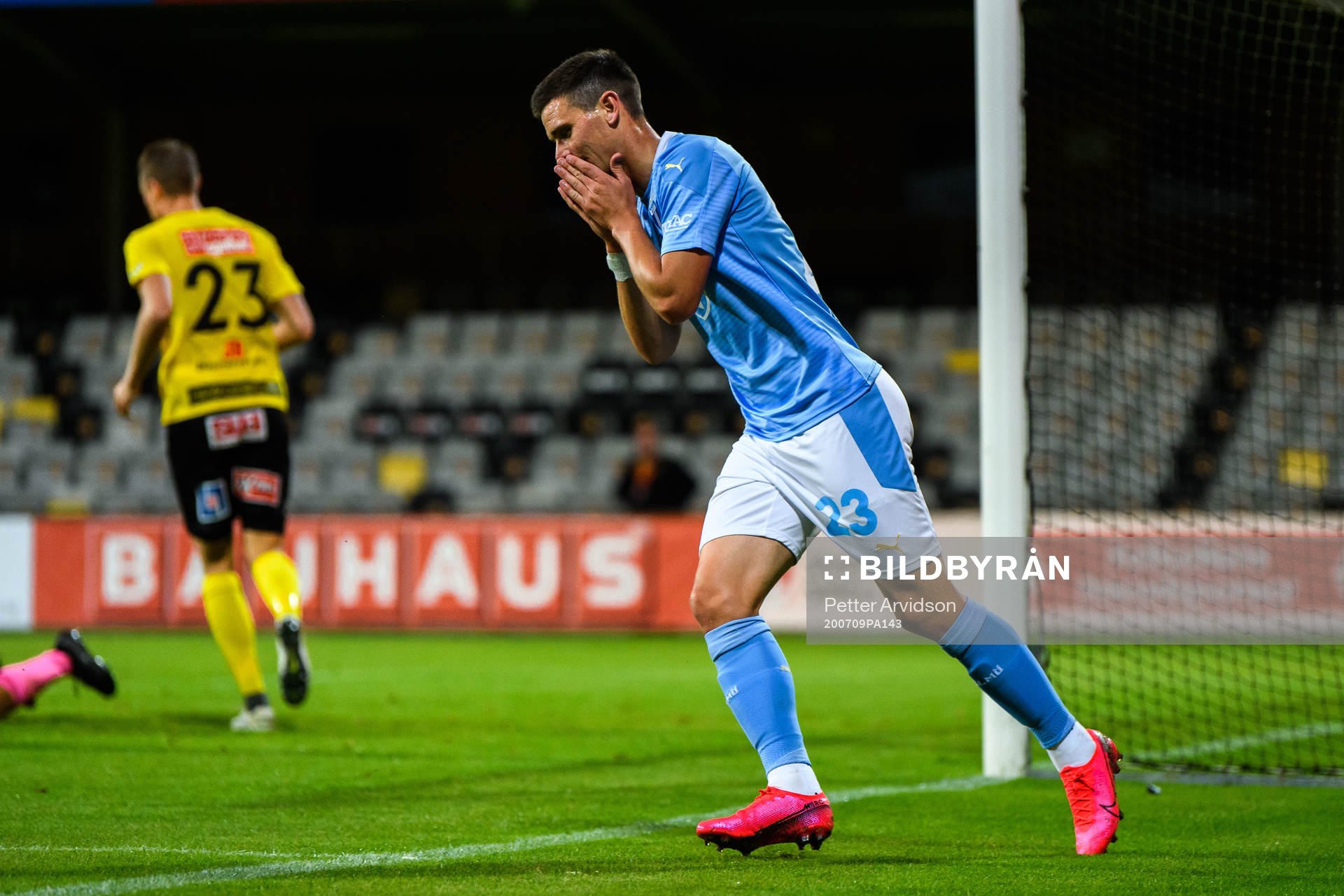Malmö FFs Marcus Antonsson deppar
