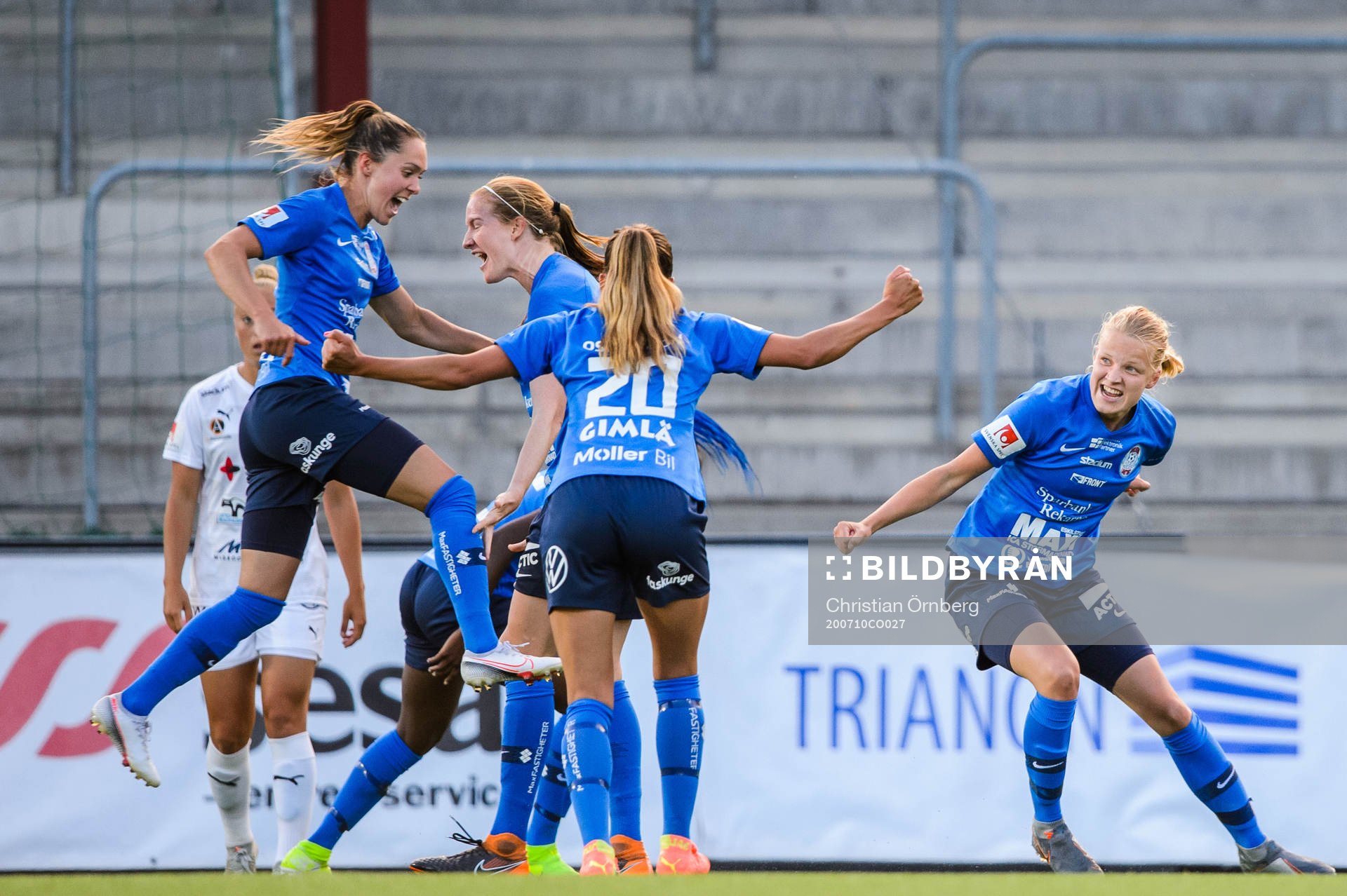 Eskilstunas spelare jublar