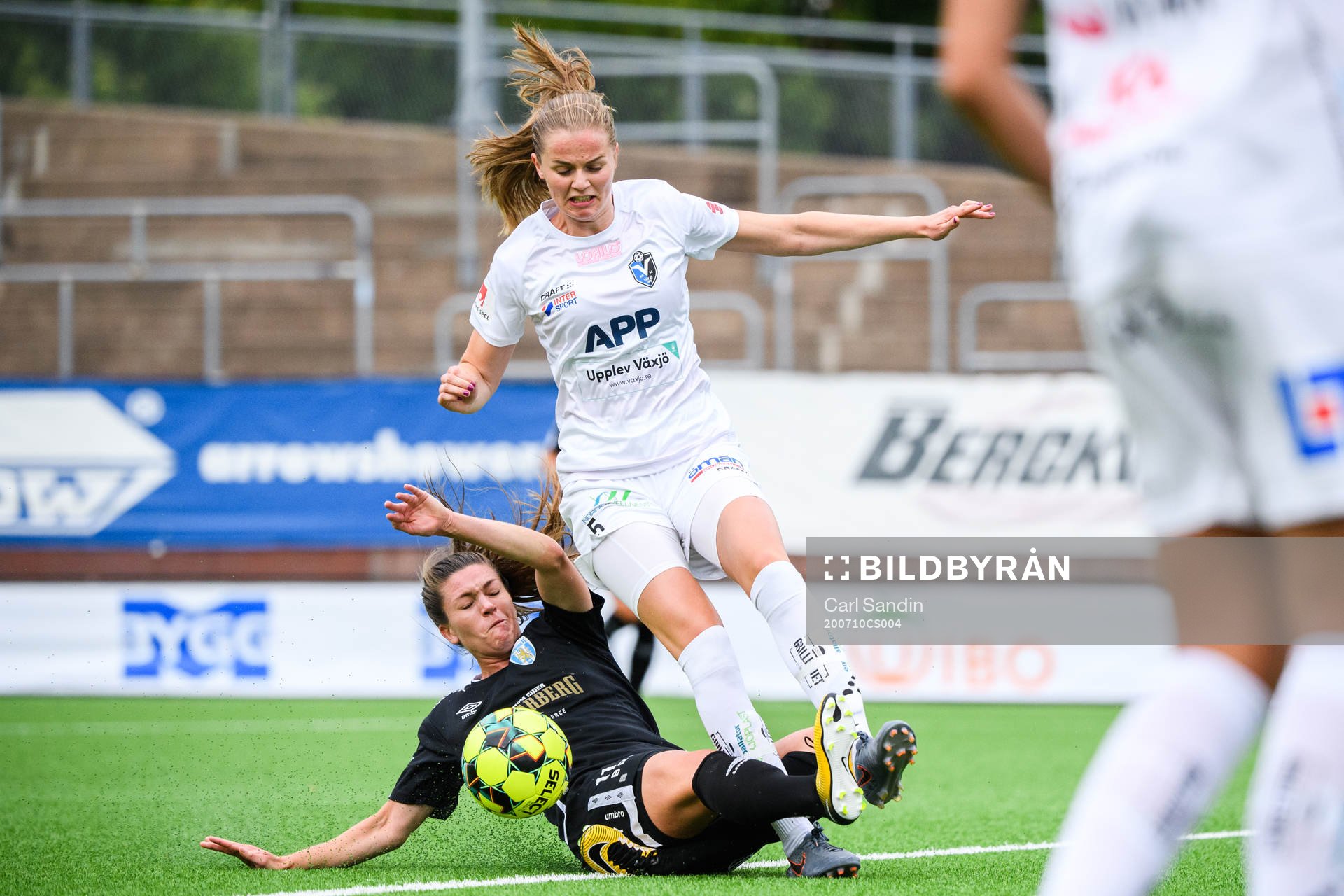 Göteborgs Pauline Hammarlund och Växjös Maria Möller