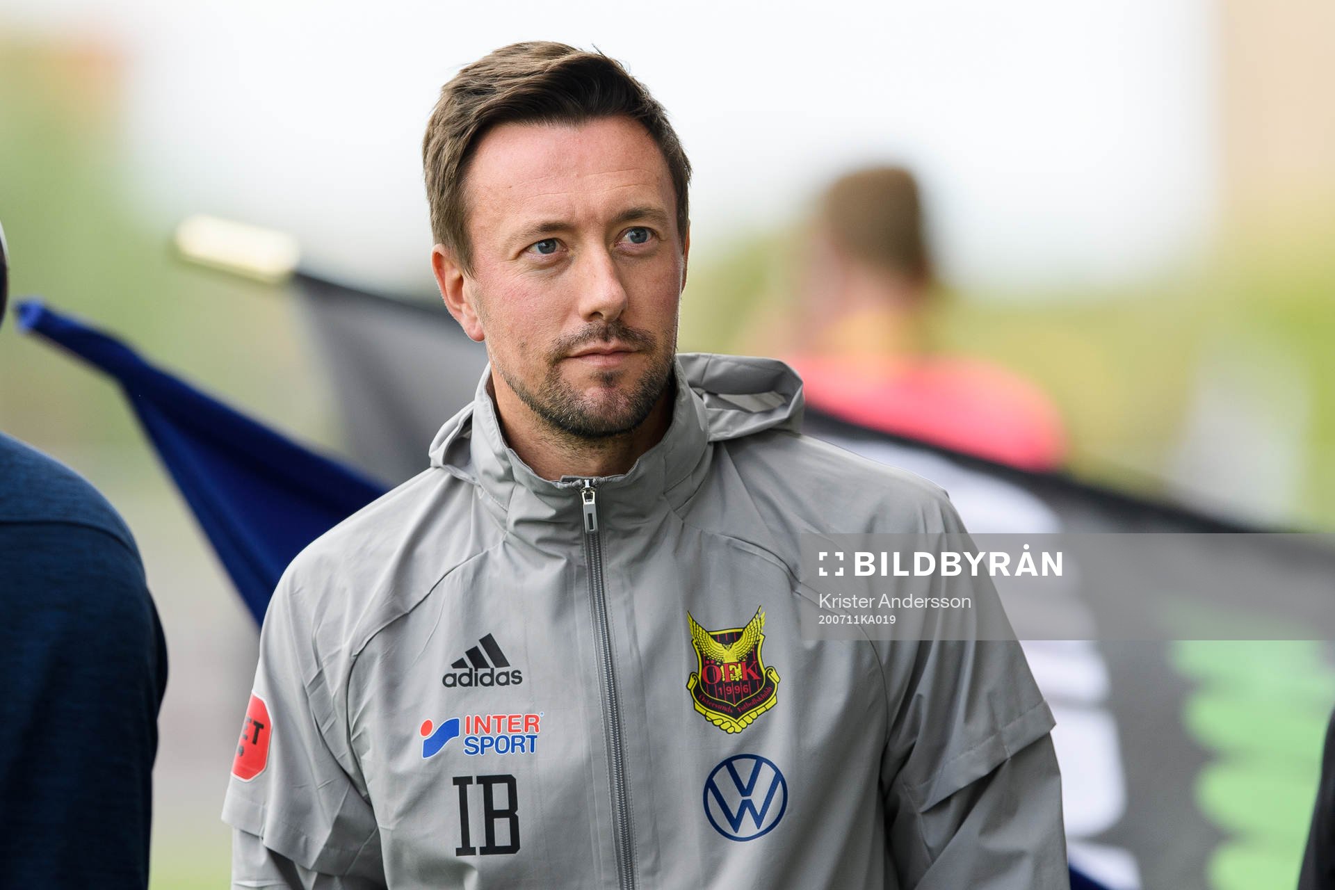 Östersunds tränare Ian Burchnall under fotbollsmatchen i Allsvenskan mellan Falkenberg och Östersund den 11 juli 2020 i Falkenberg.