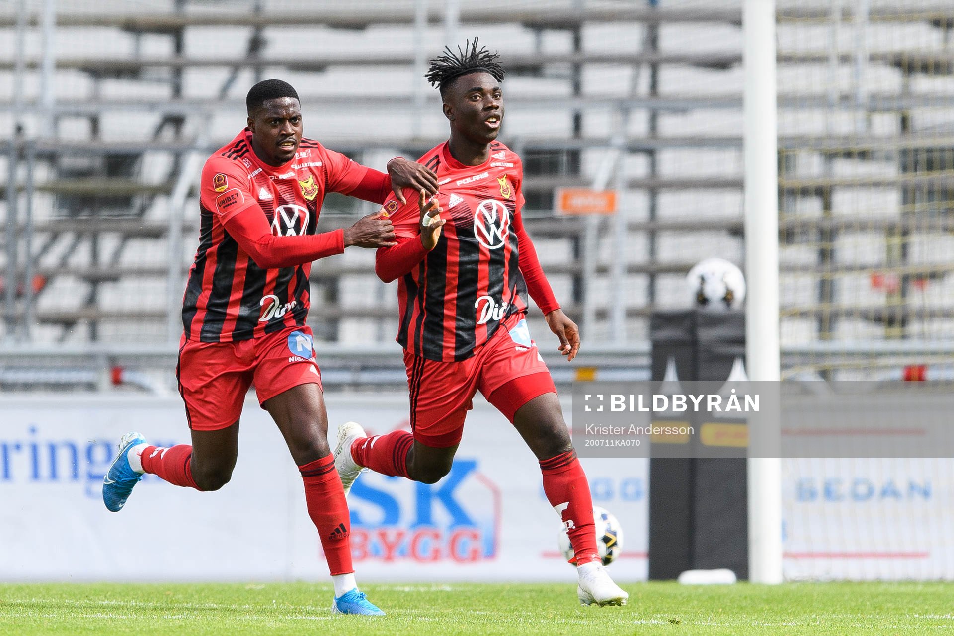 Östersunds Jordan Attah Kadiri  jublar