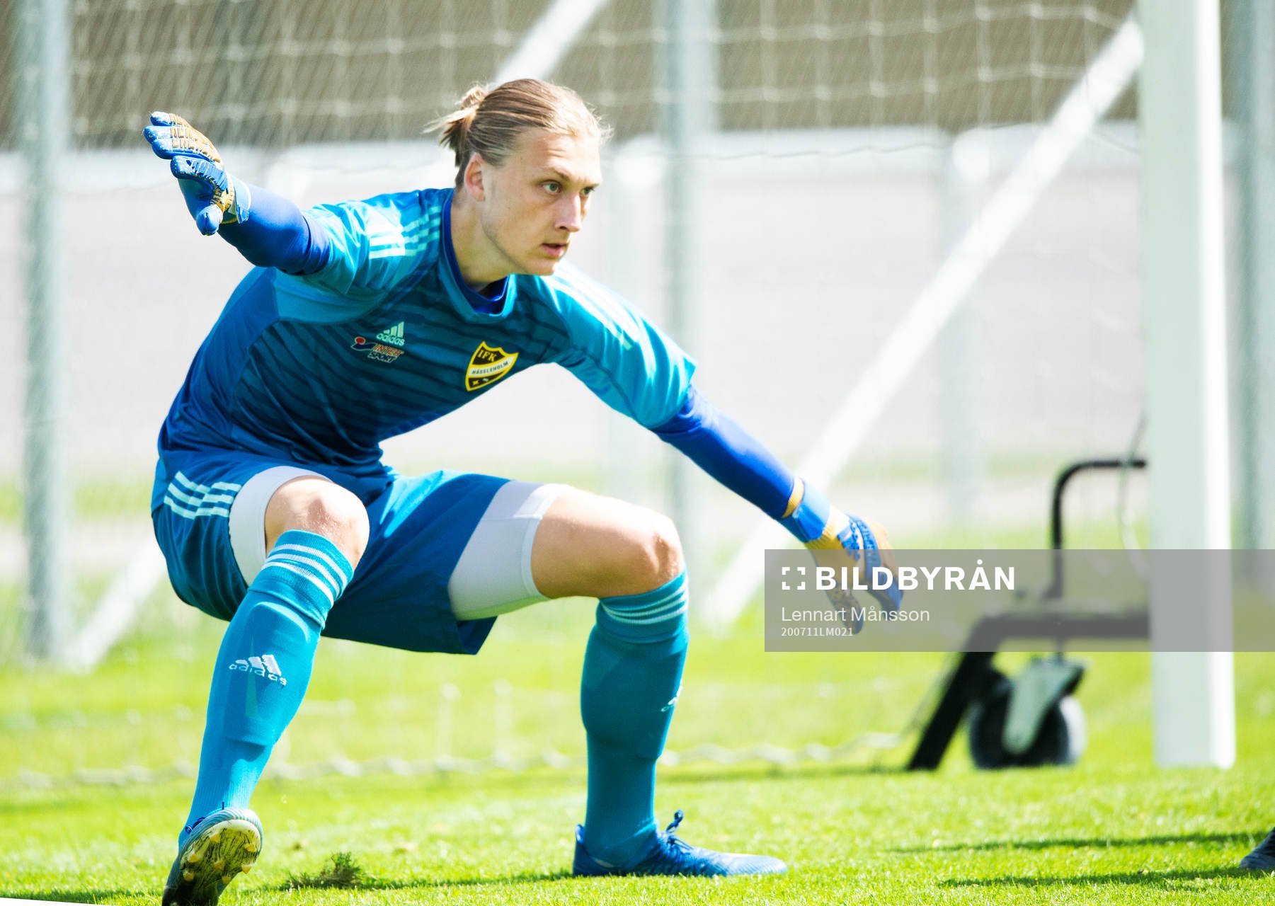 1 IFK Hässleholms målvakt Carl Lundahl Persson i