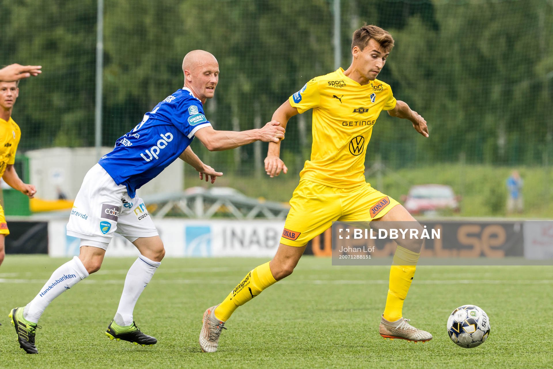 Umeås Stefan Lindmark och Halmstads Rasmus Wiedesheim-Paul