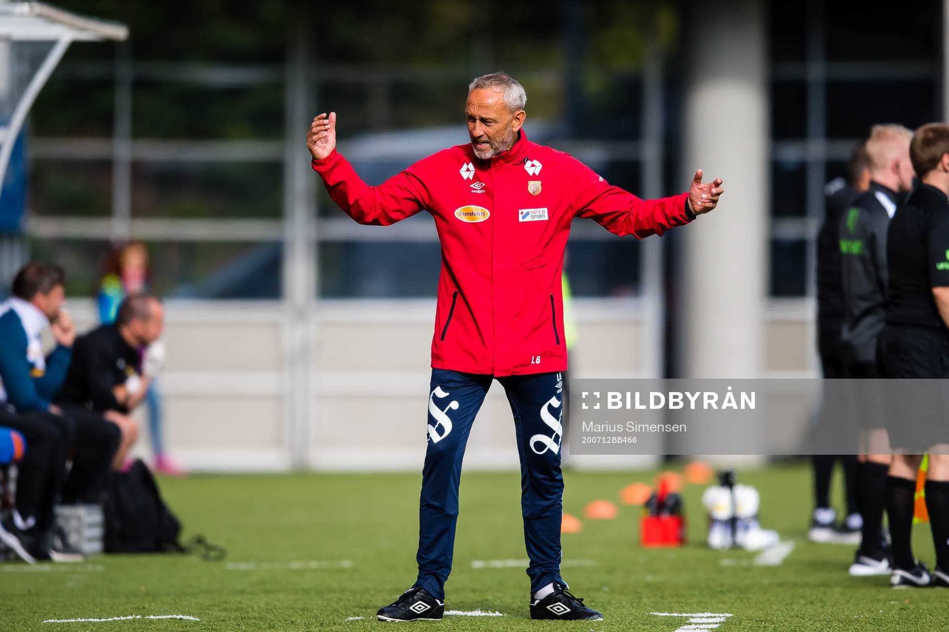 Lars Bohinen, head coach of Aalesund, looks dejected