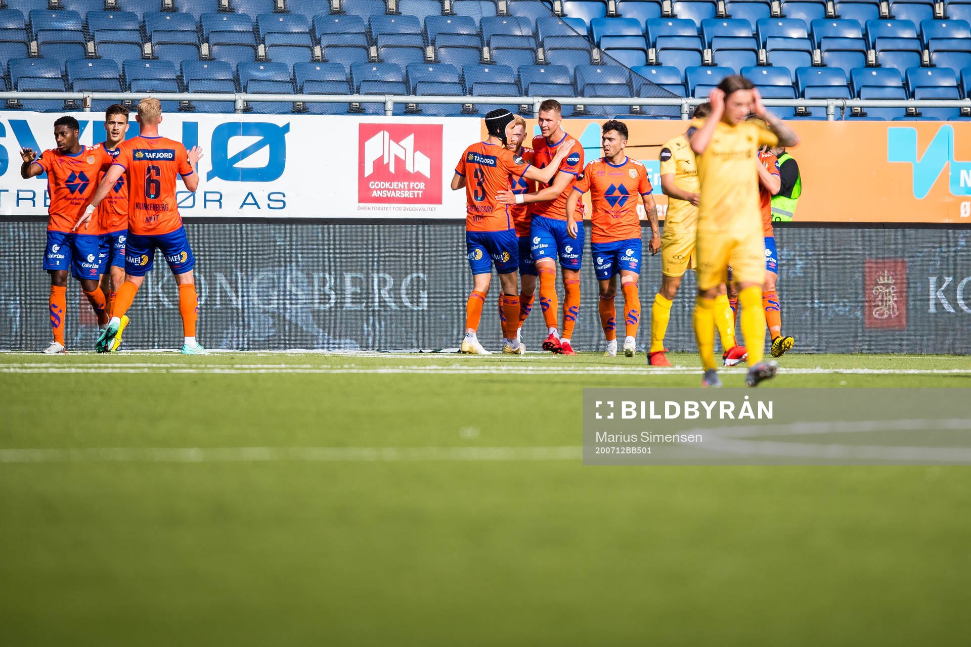 Holmbert Aron Briem Fridjonsson of Aalesund celebrates