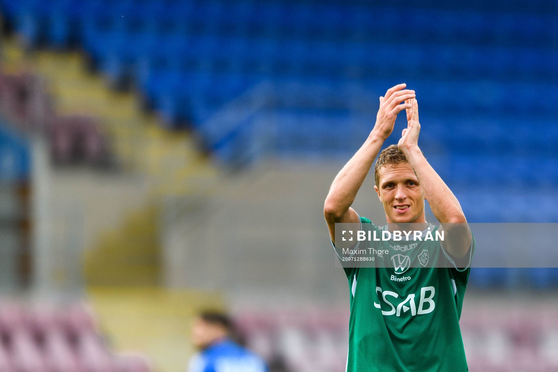 Brages Alexander Ekblad jublar efter fotbollsmatchen i Superettan  mellan AFC Eskilstuna och Brage den 12 juli 2020 i Eskilstuna.