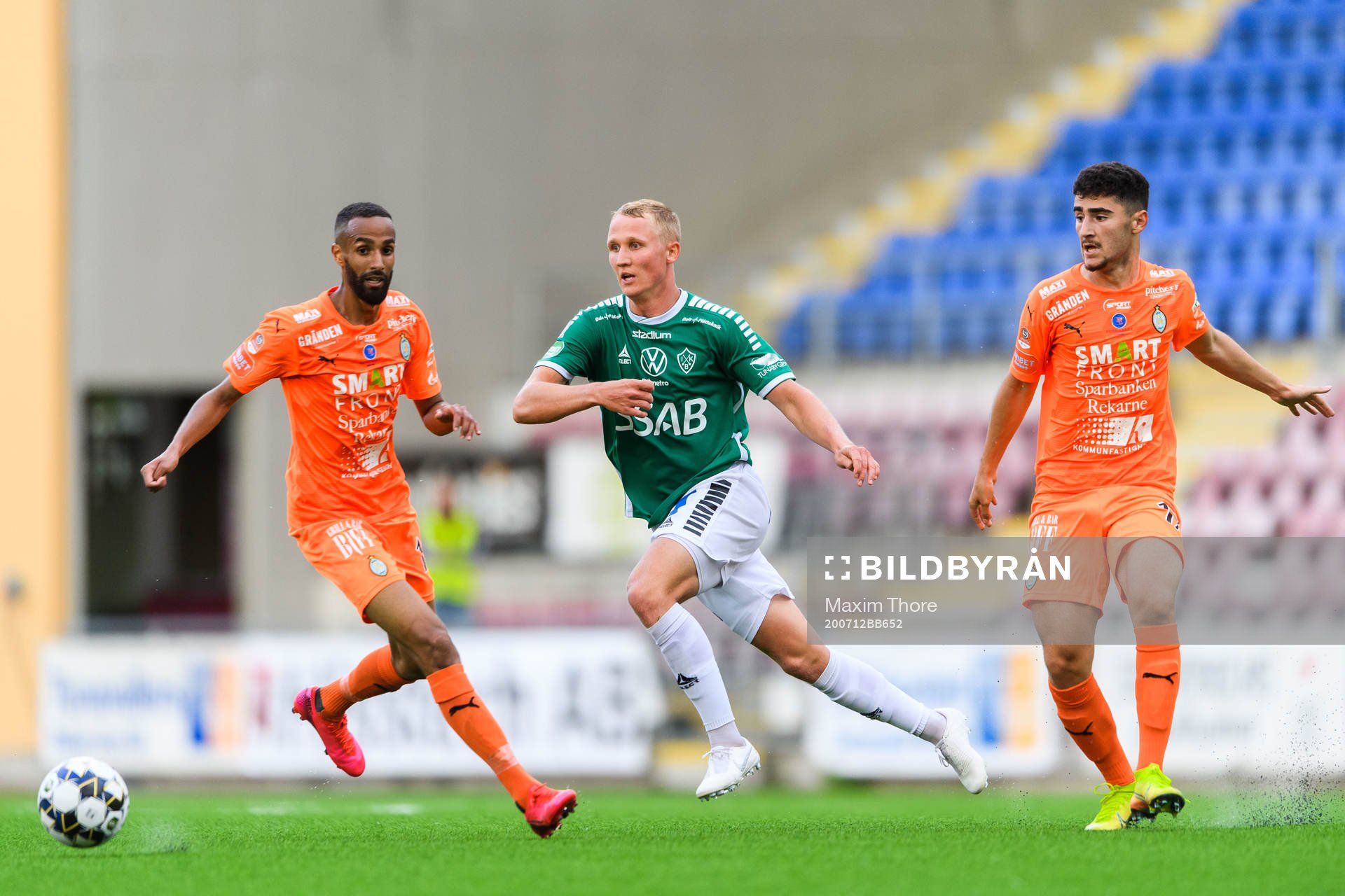 AFC Eskilstunas Ferid Ali och Ismet Lushaku mot Brages