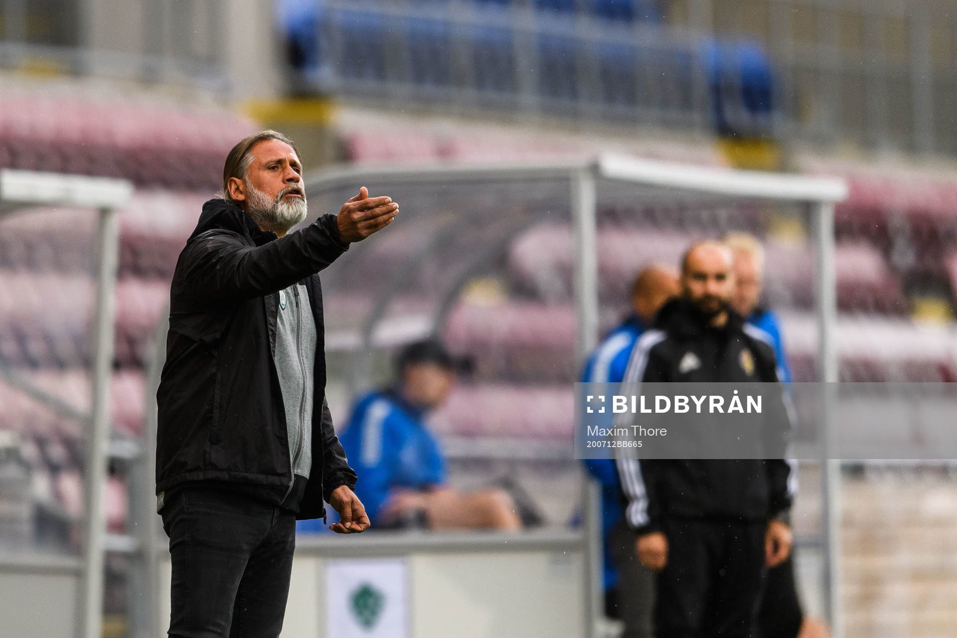 AFC Eskilstunas tränare Özcan Melkemichel