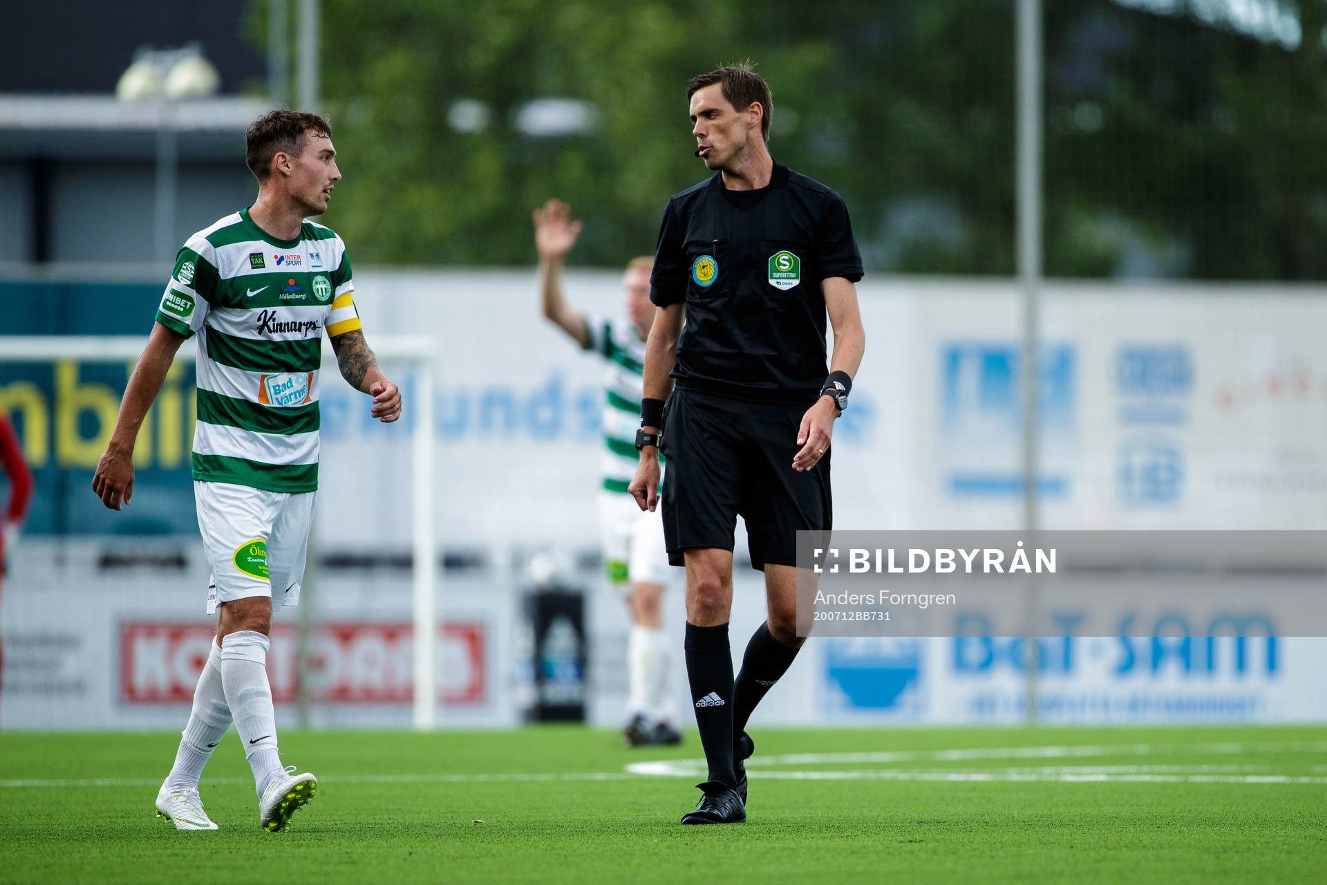 Västerås Filip Tronet och domare Magnus Lindgren