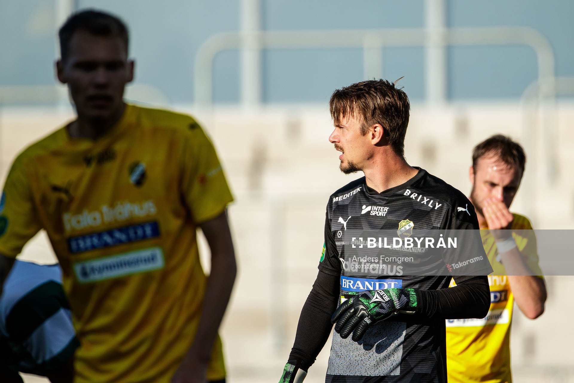 Ljungskiles målvakt Erik Dahlin under fotbollsmatchen i Superettan  mellan Västerås SK och Ljungskile den 12 juli 2020 i Västerås.