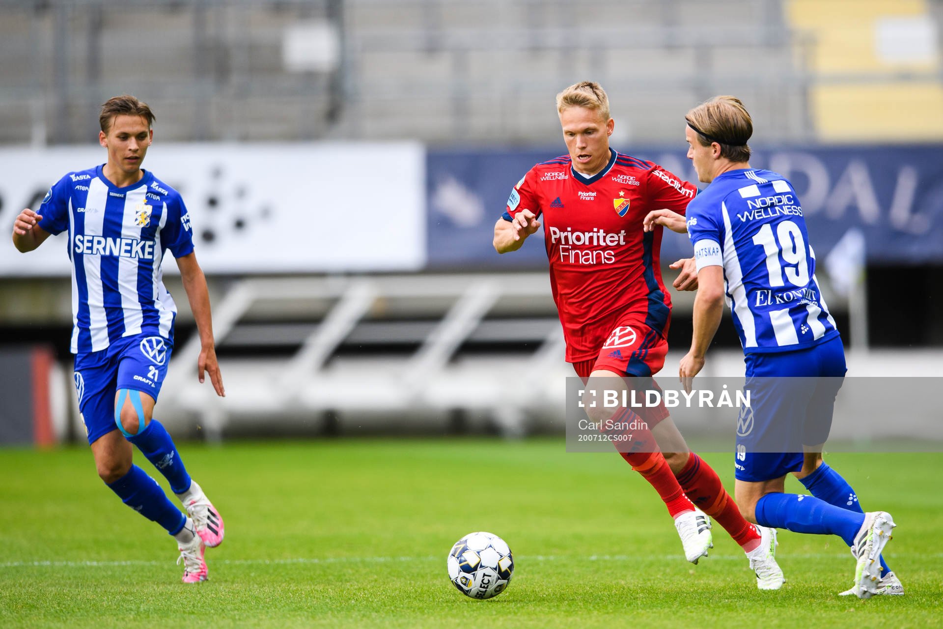 Djurgårdens Jonathan Augustinsson och IFK Göteborgs